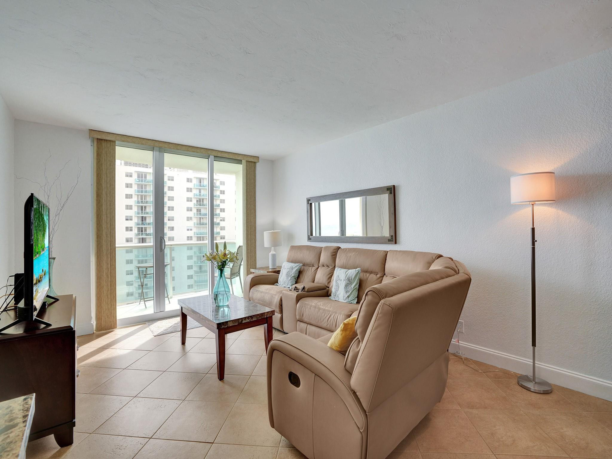 3801 S Ocean Dr 10G