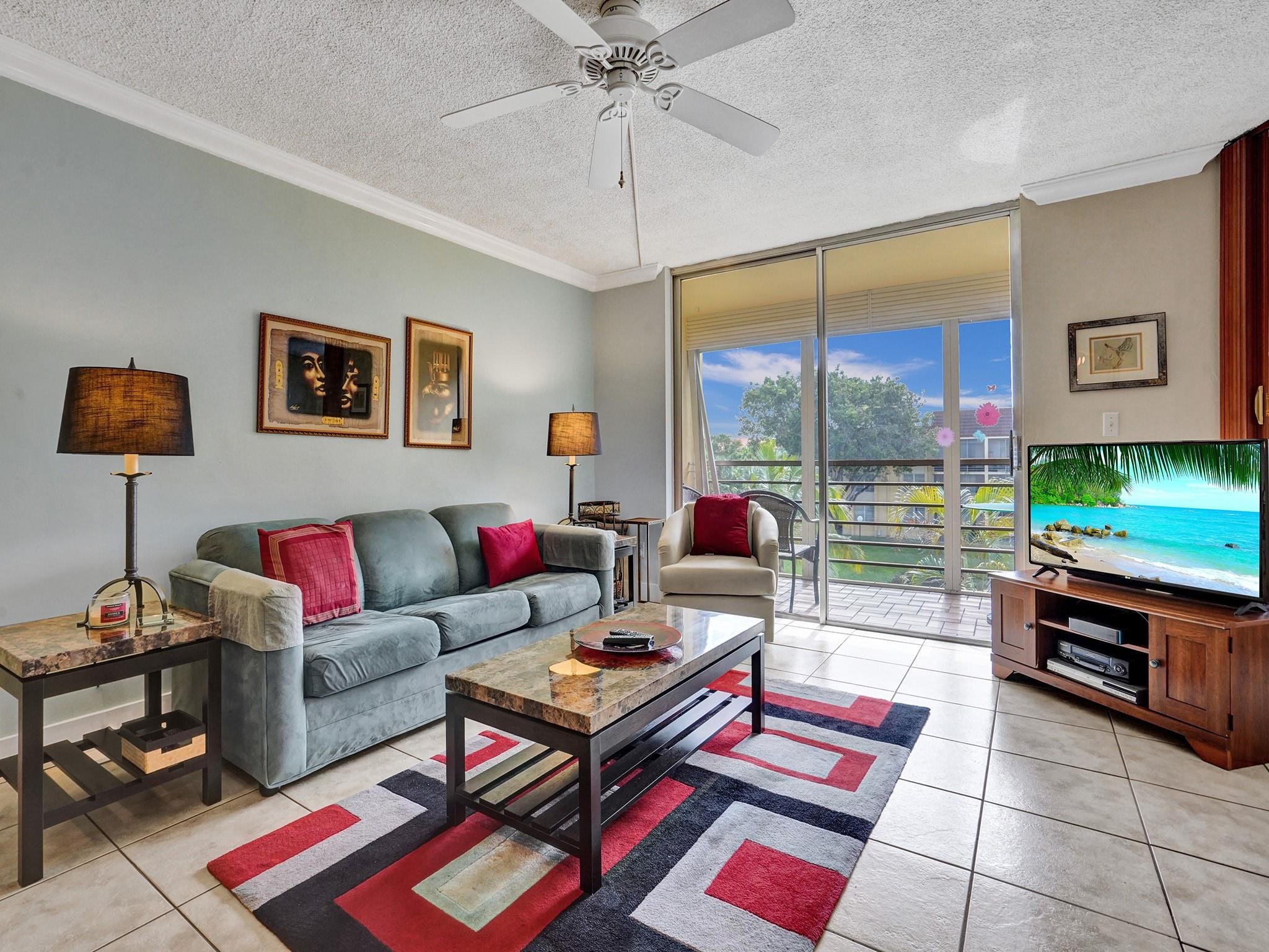 3195 Foxcroft Rd F304