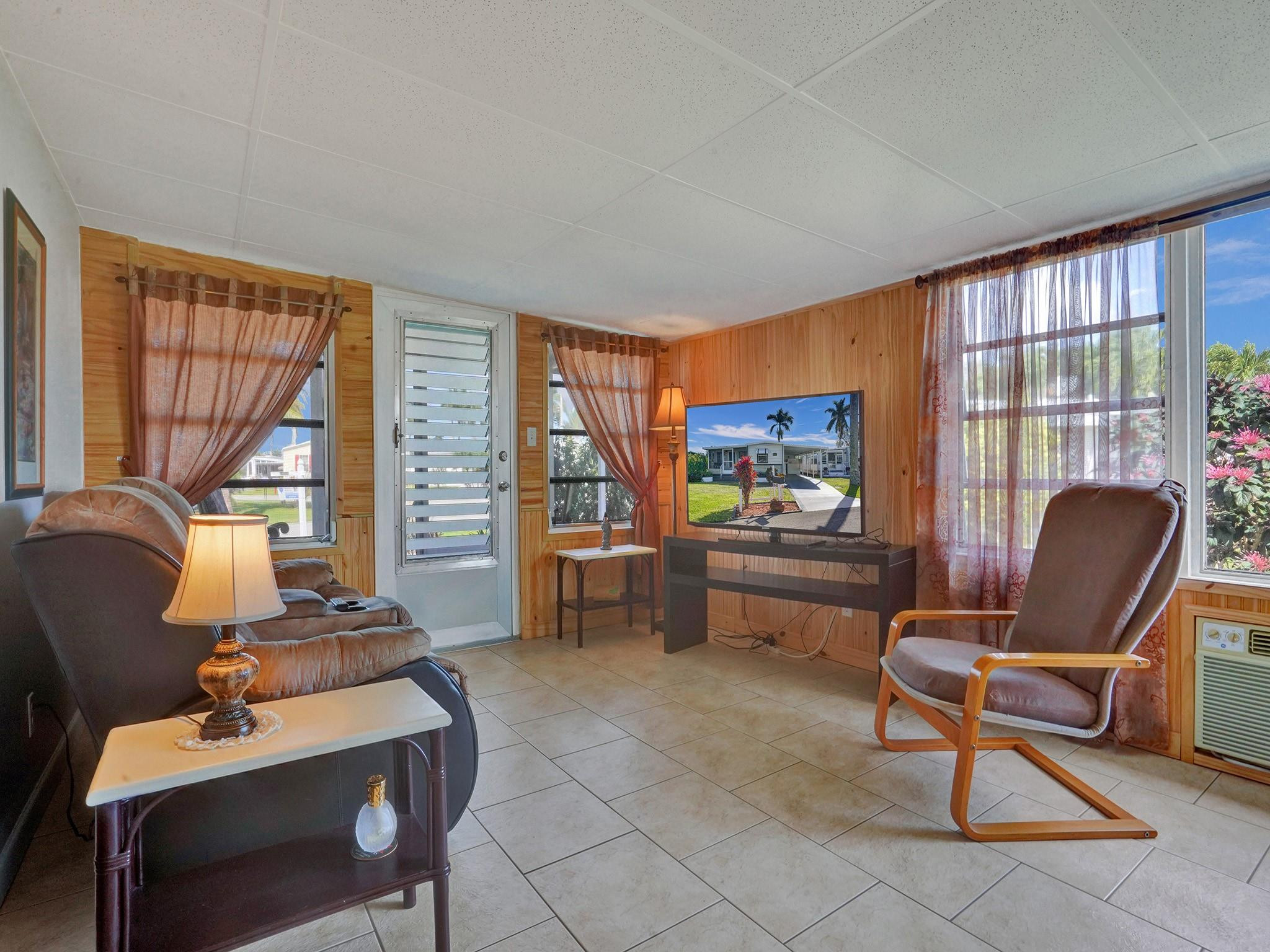 1840 SW 85th Ave