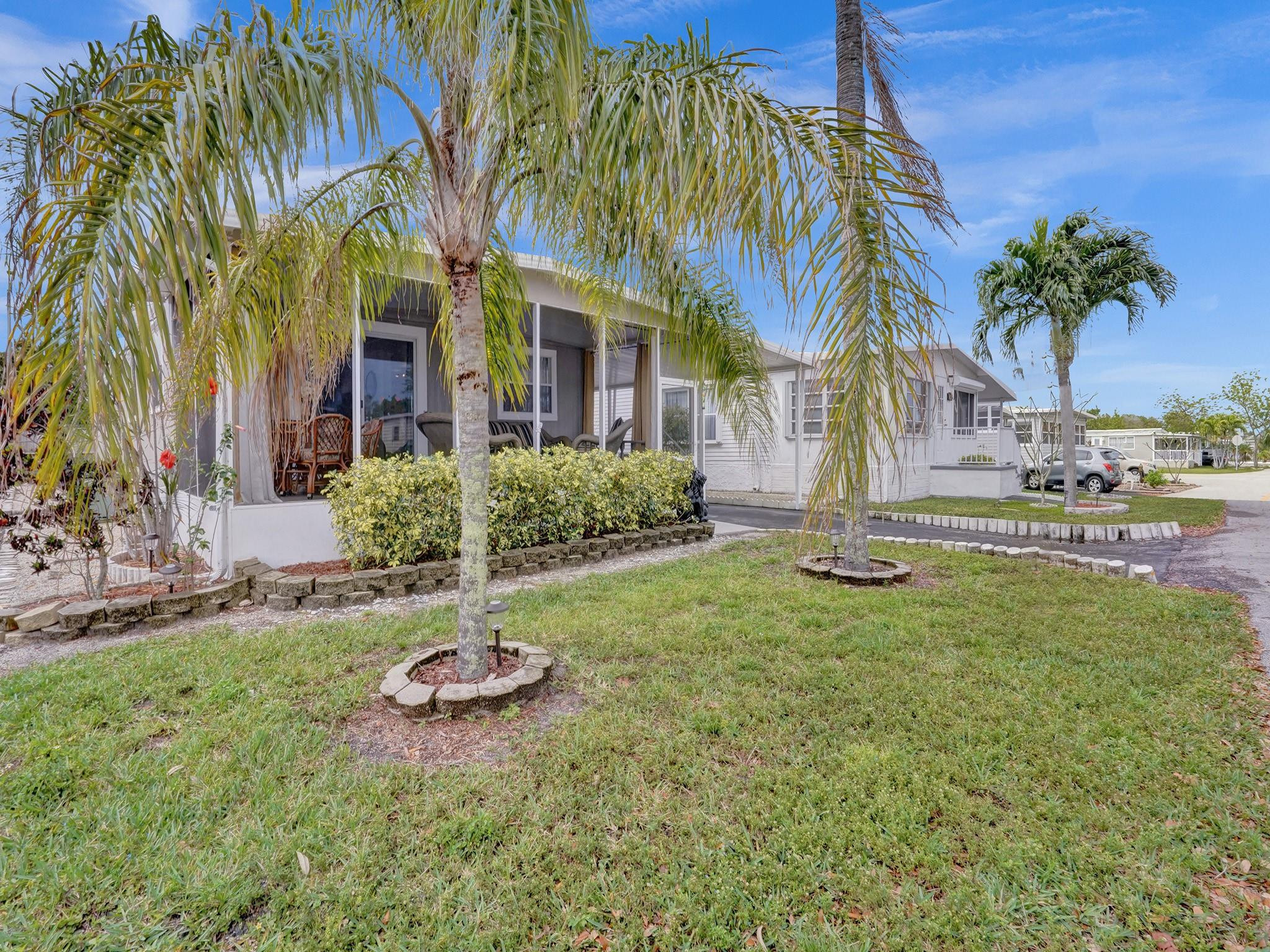 2670 E MARINA DR
