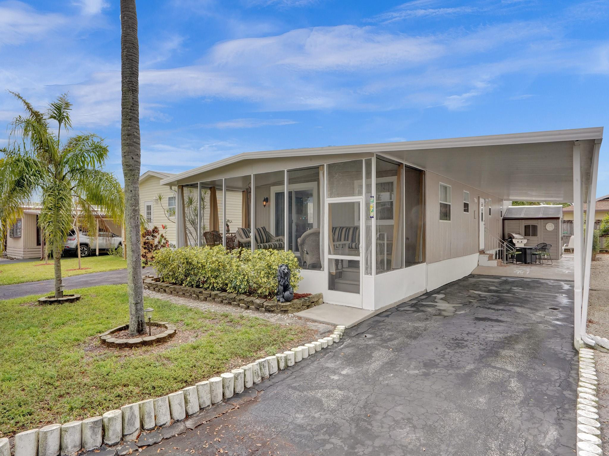 2670 E MARINA DR