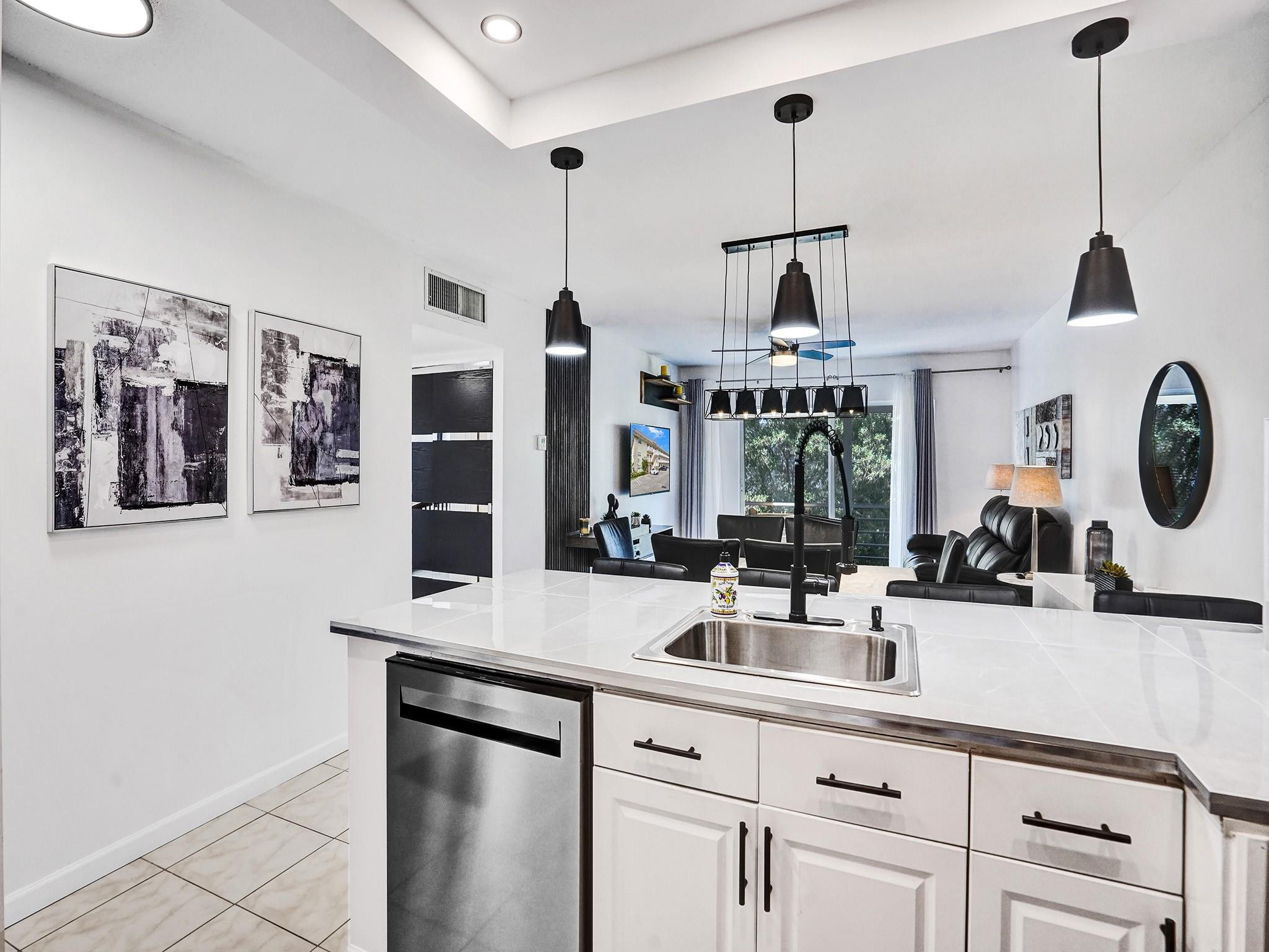 4331 NW 16th St D301