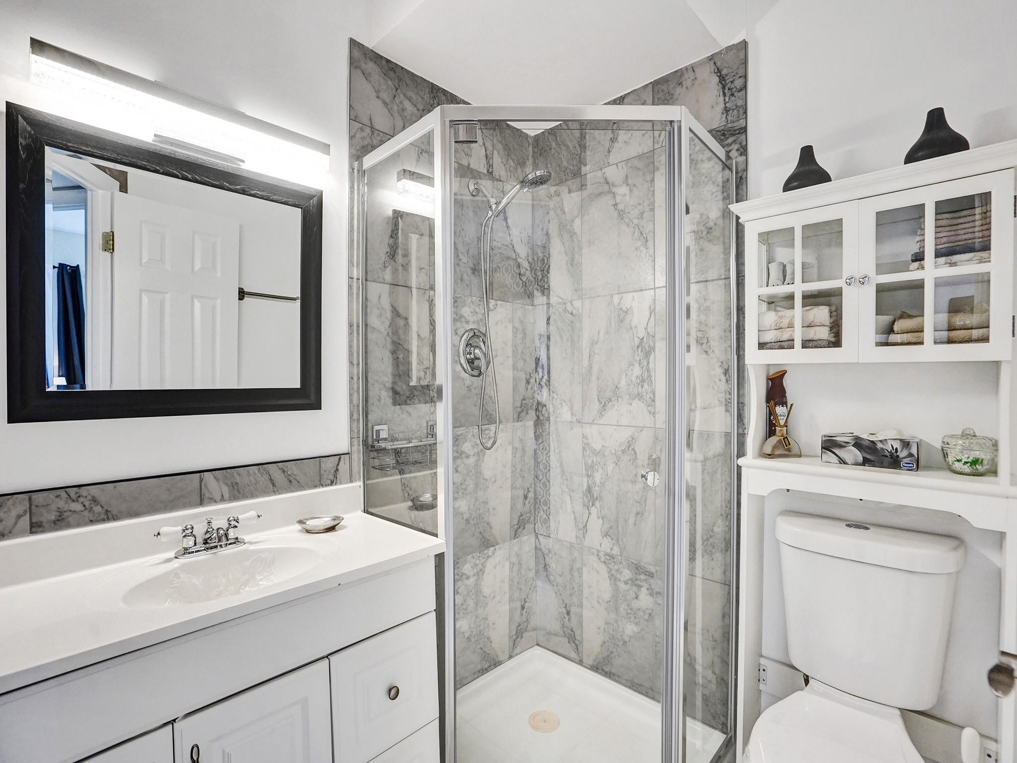 4331 NW 16th St D301