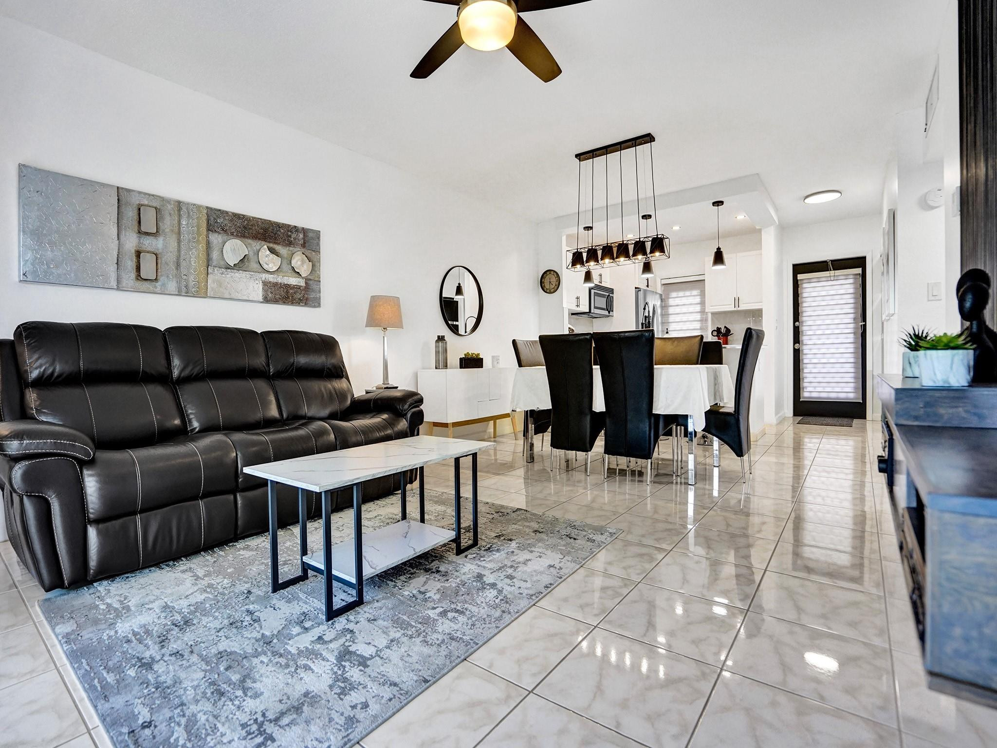 4331 NW 16th St D301