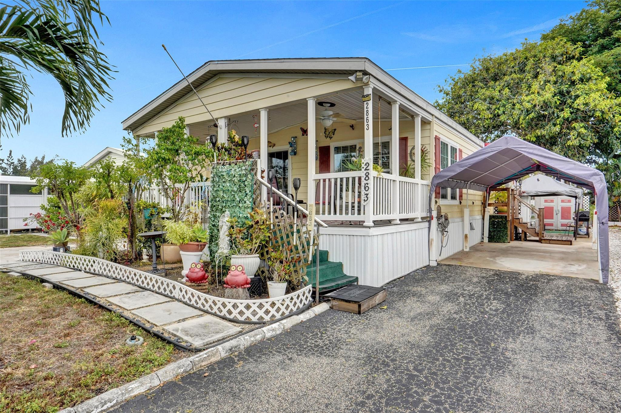 2863 SW 58th Mnr