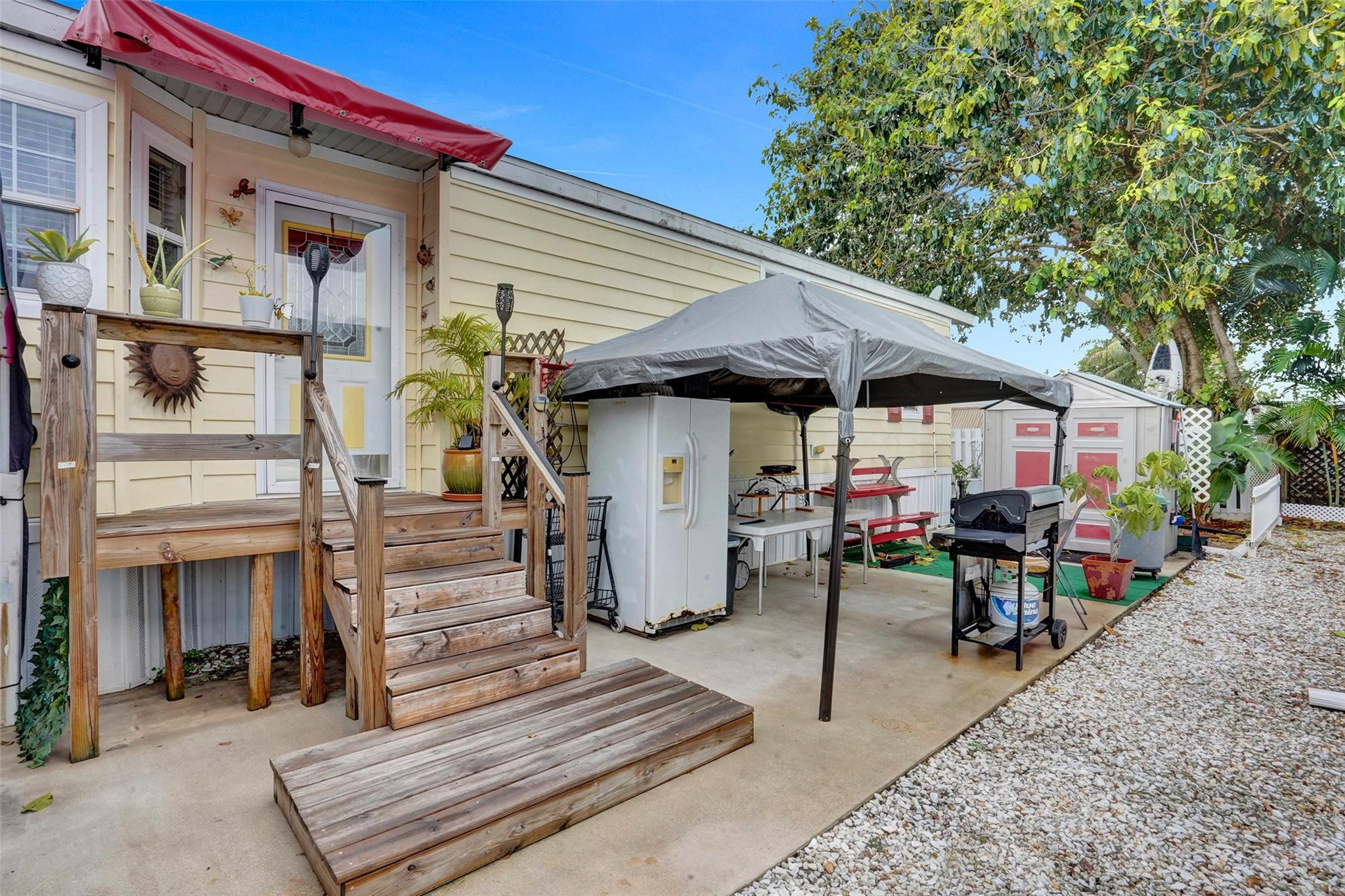 2863 SW 58th Mnr