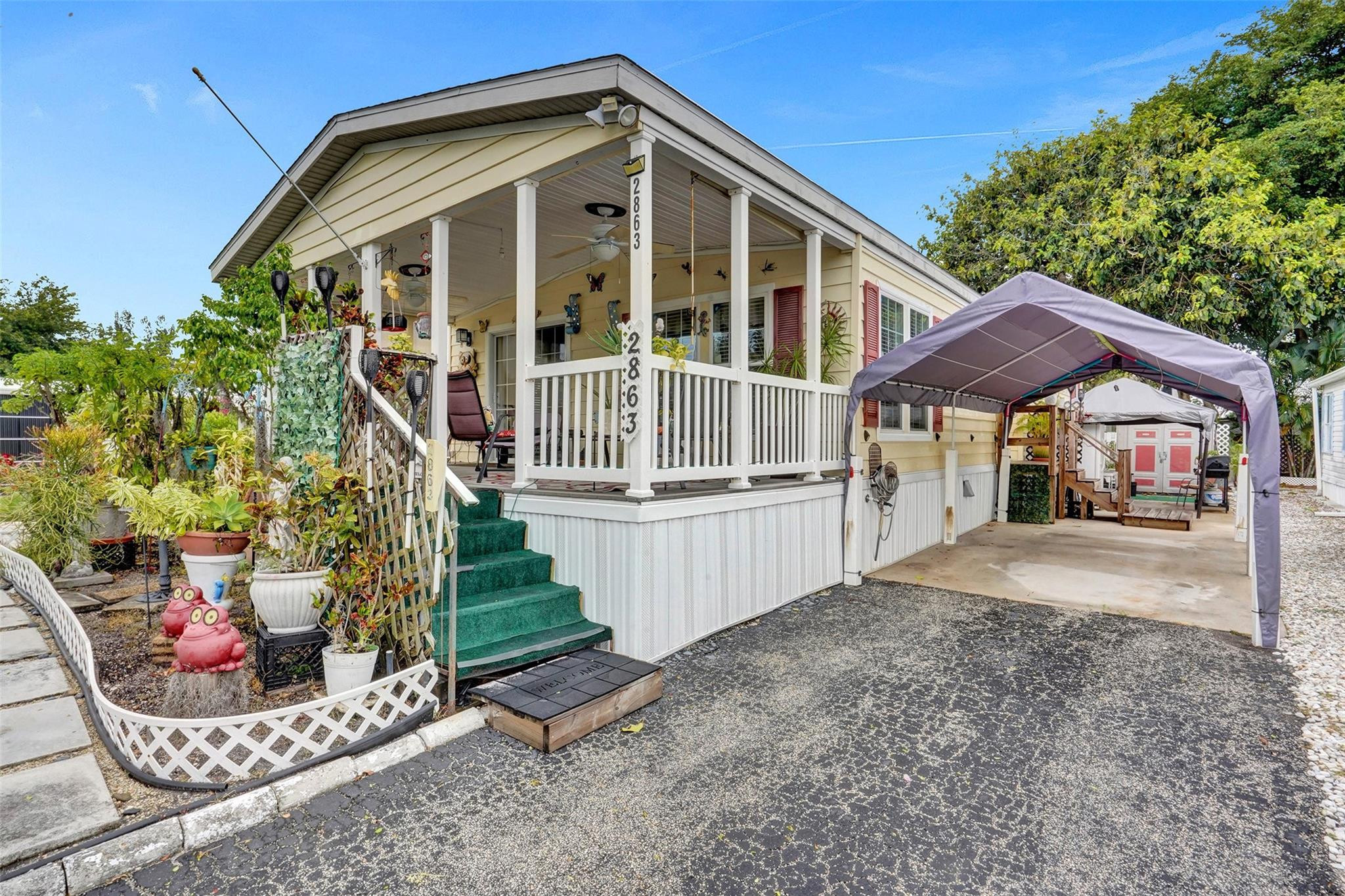 2863 SW 58th Mnr