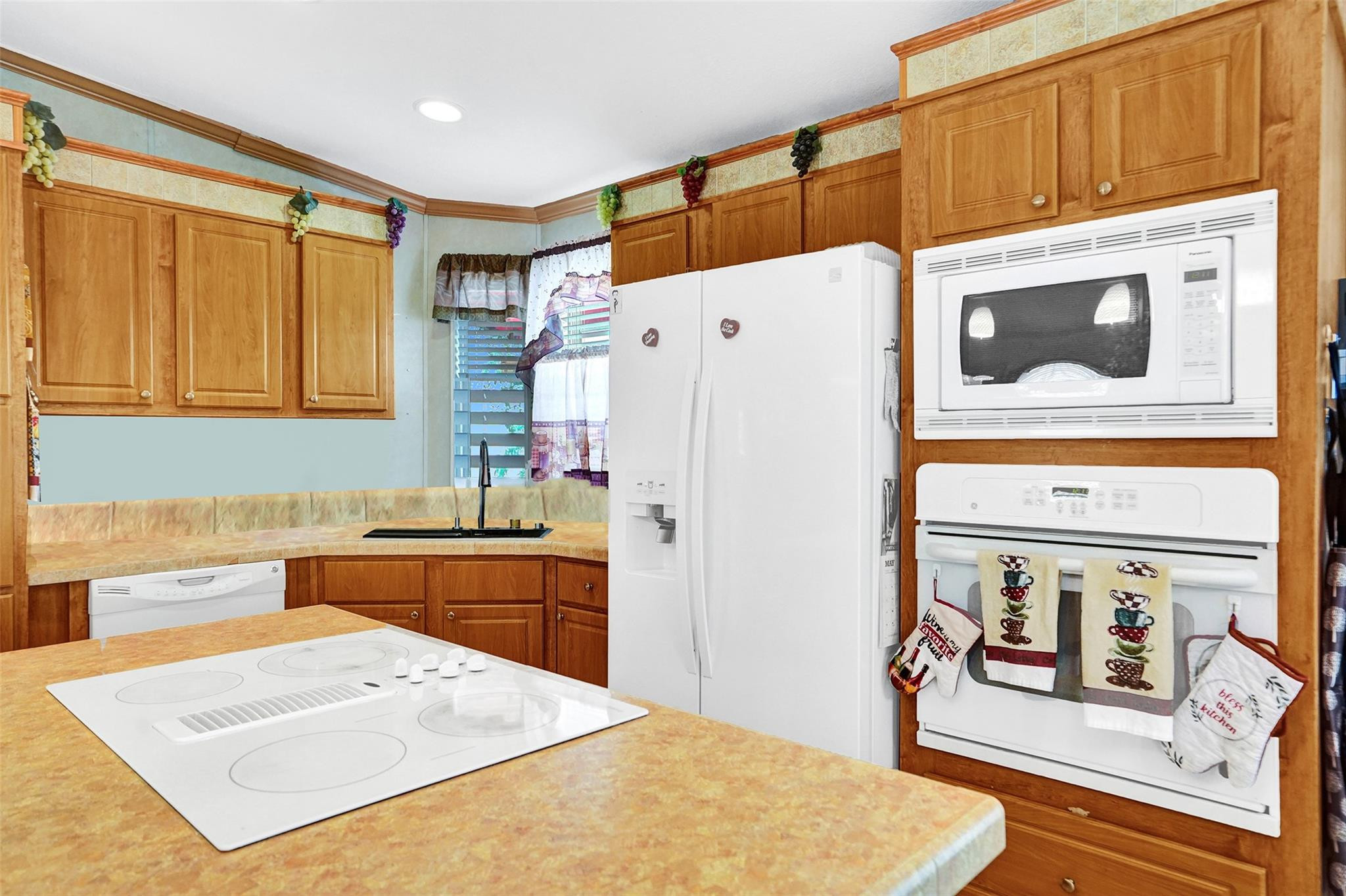 2863 SW 58th Mnr