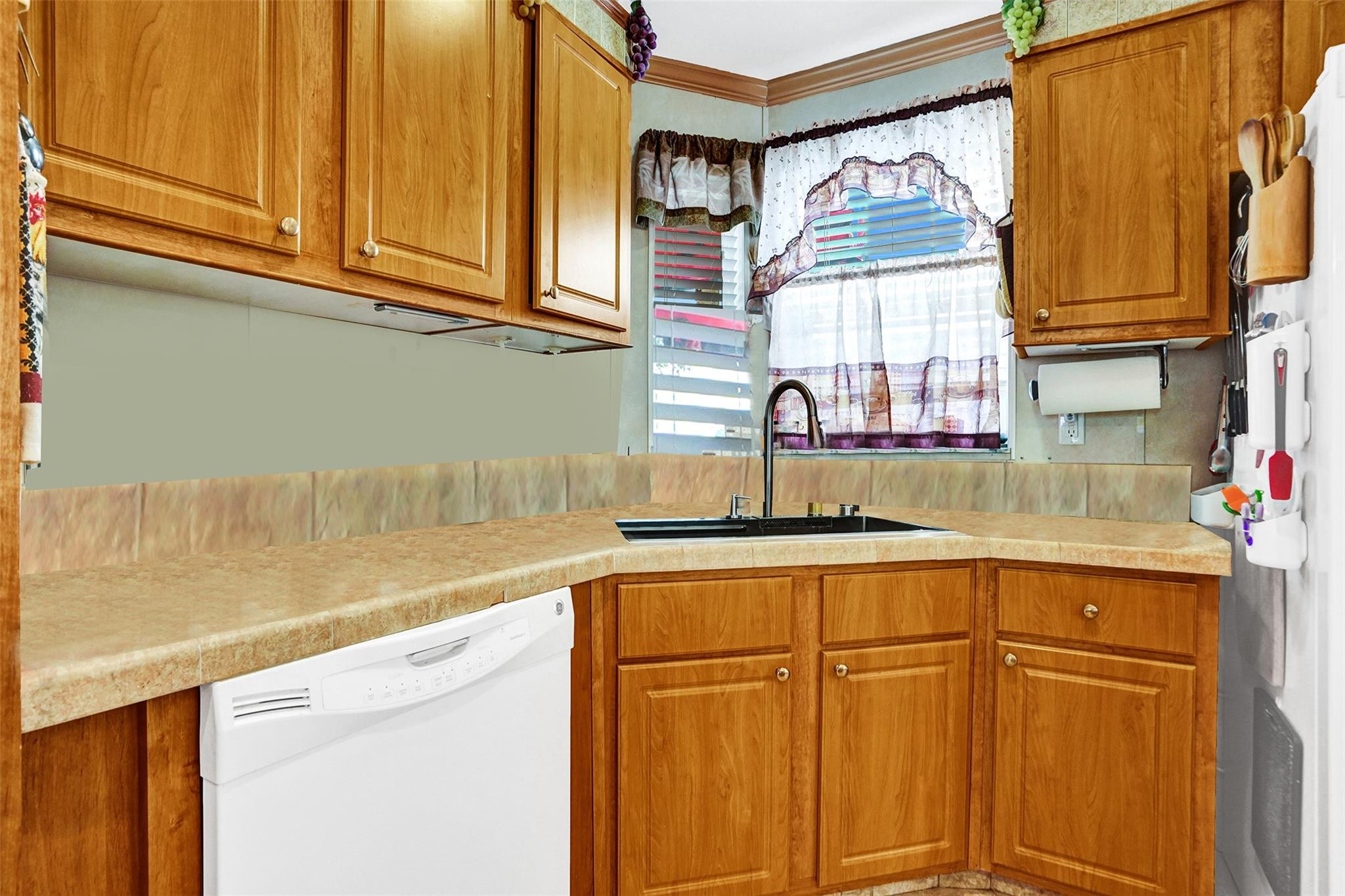 2863 SW 58th Mnr