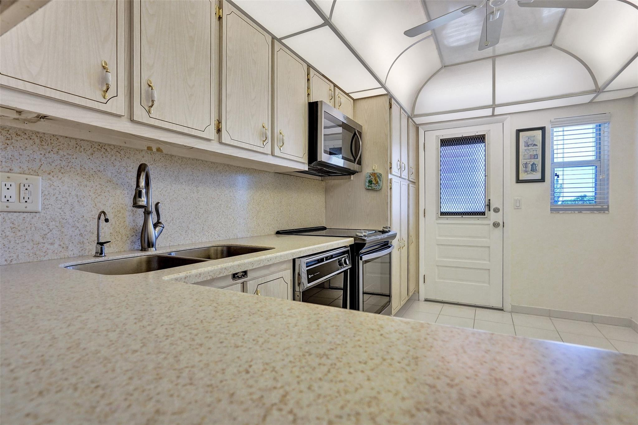 3001 NW 46th Ave 301