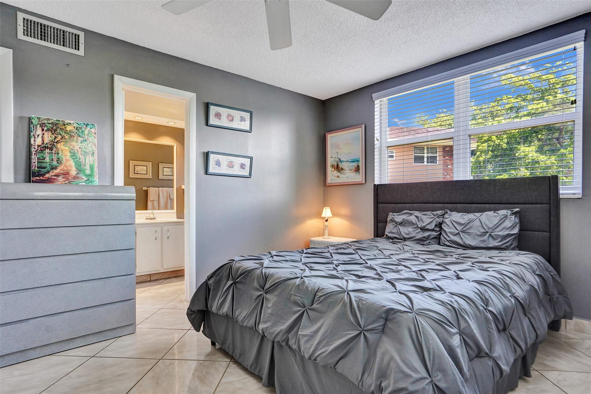 3001 NW 46th Ave 301