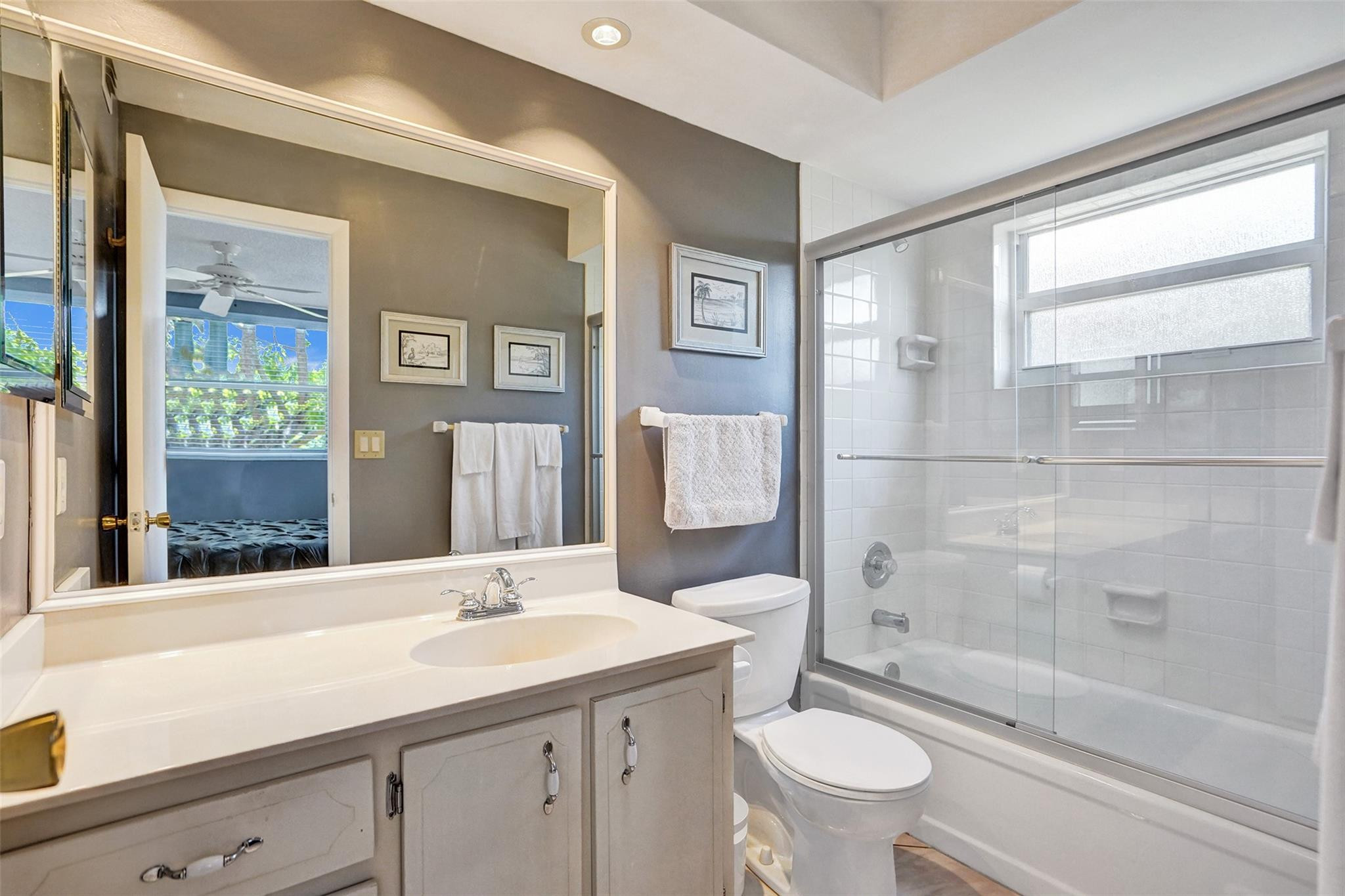 3001 NW 46th Ave 301