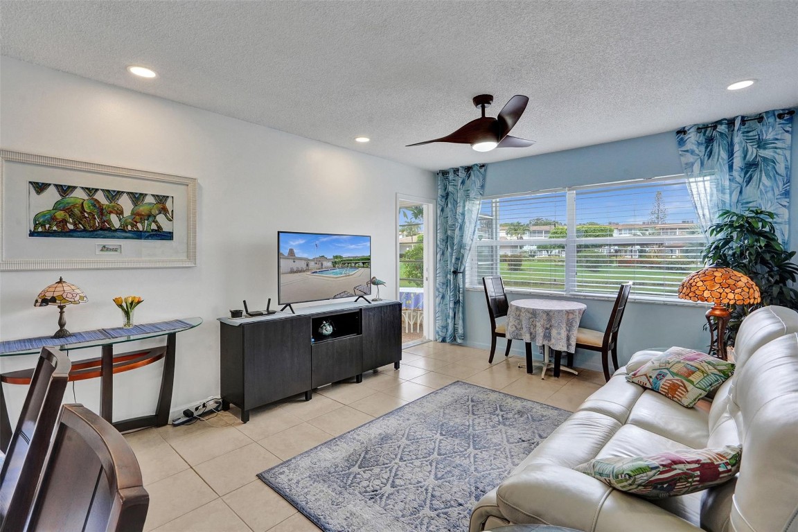 3501 NW 47th Ave 411