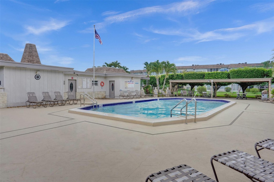 3501 NW 47th Ave 411