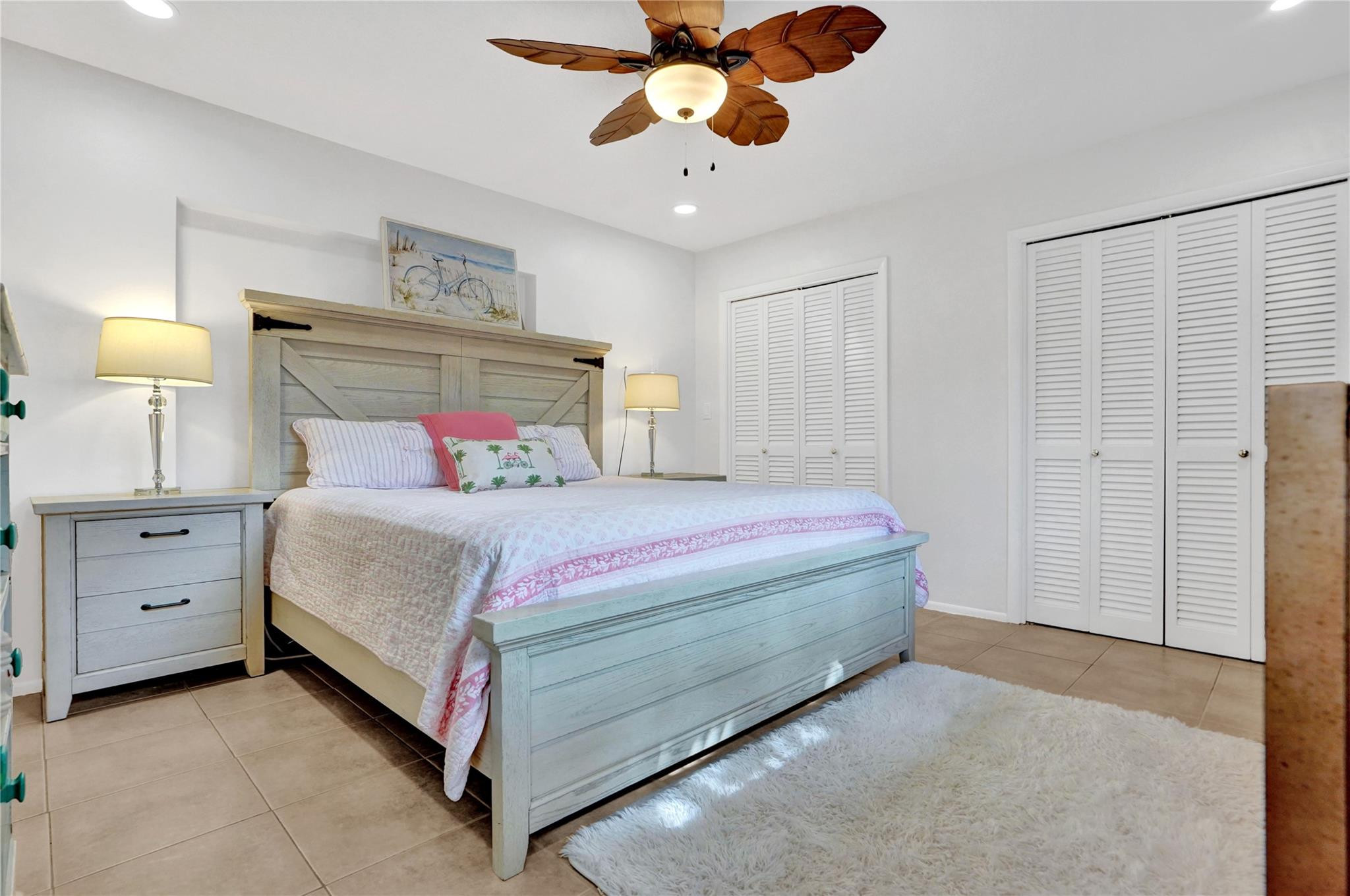 1736 NW 39th St