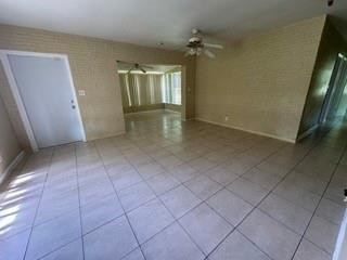 551 NW 34th Ter