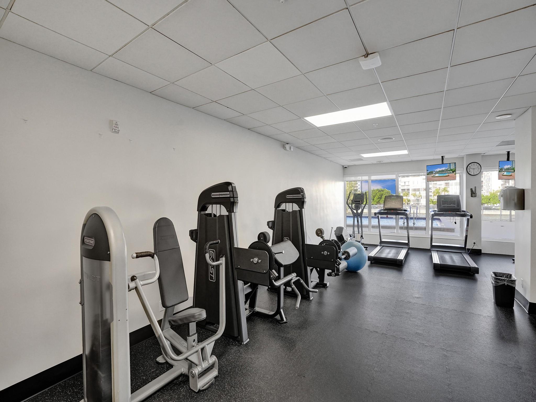 3000 S Ocean Dr 518