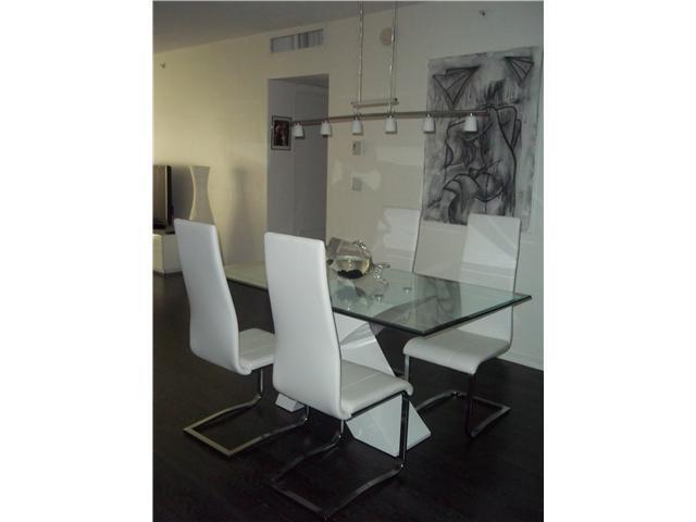 3000 S Ocean Dr 518