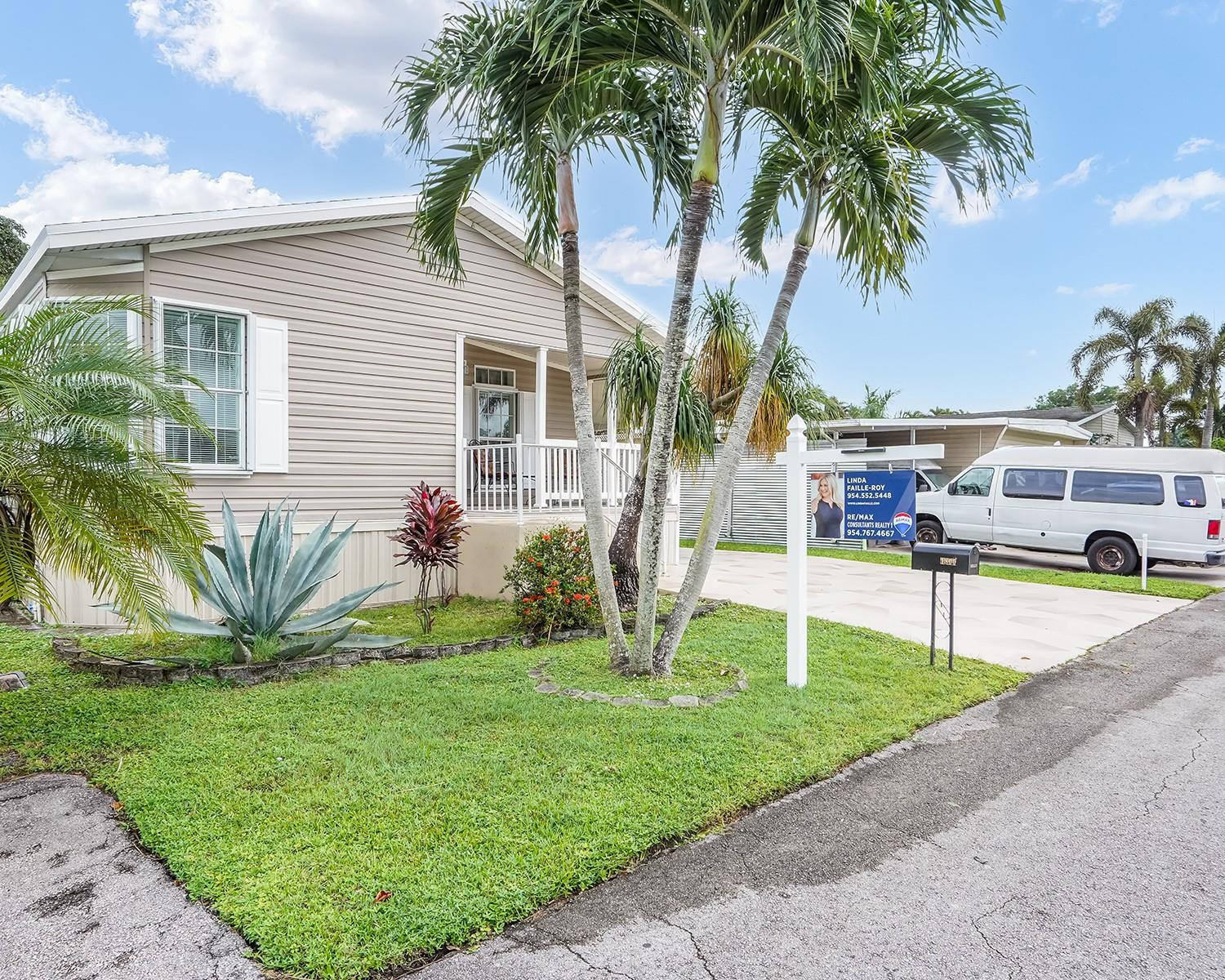 1800 SW 83rd Ave