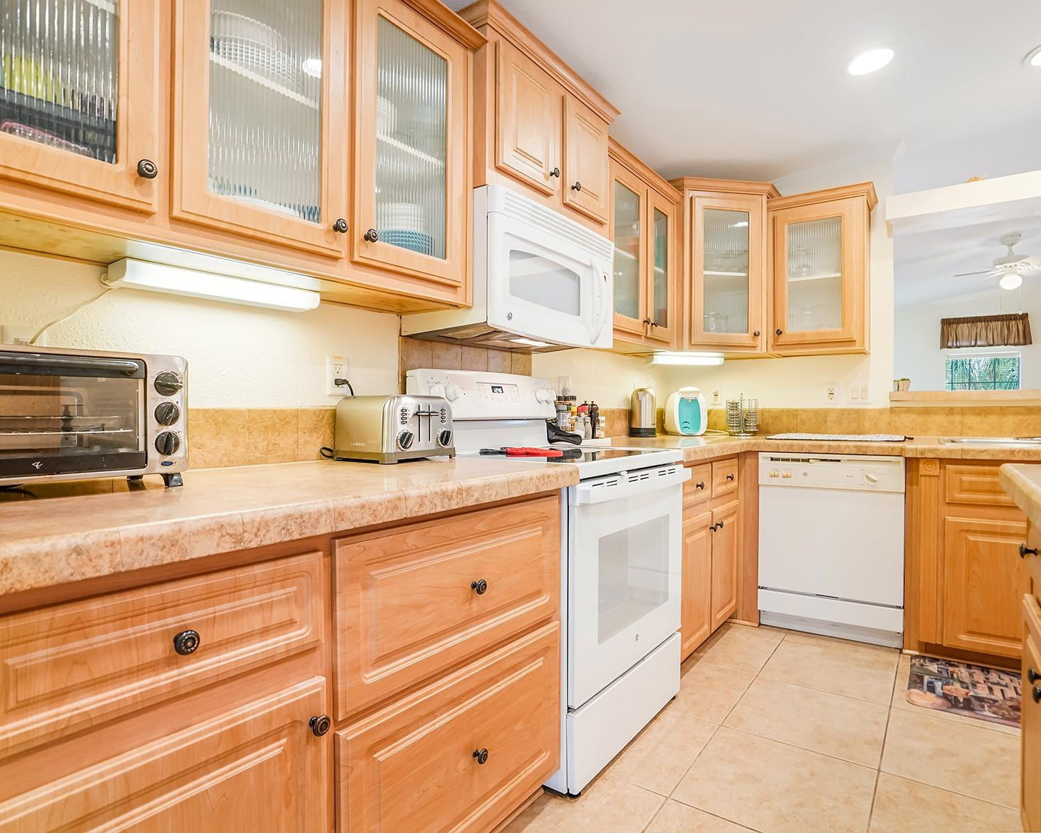 1800 SW 83rd Ave