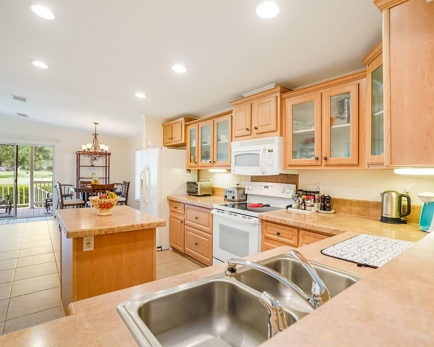 1800 SW 83rd Ave