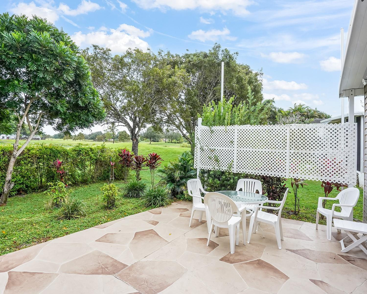 1800 SW 83rd Ave