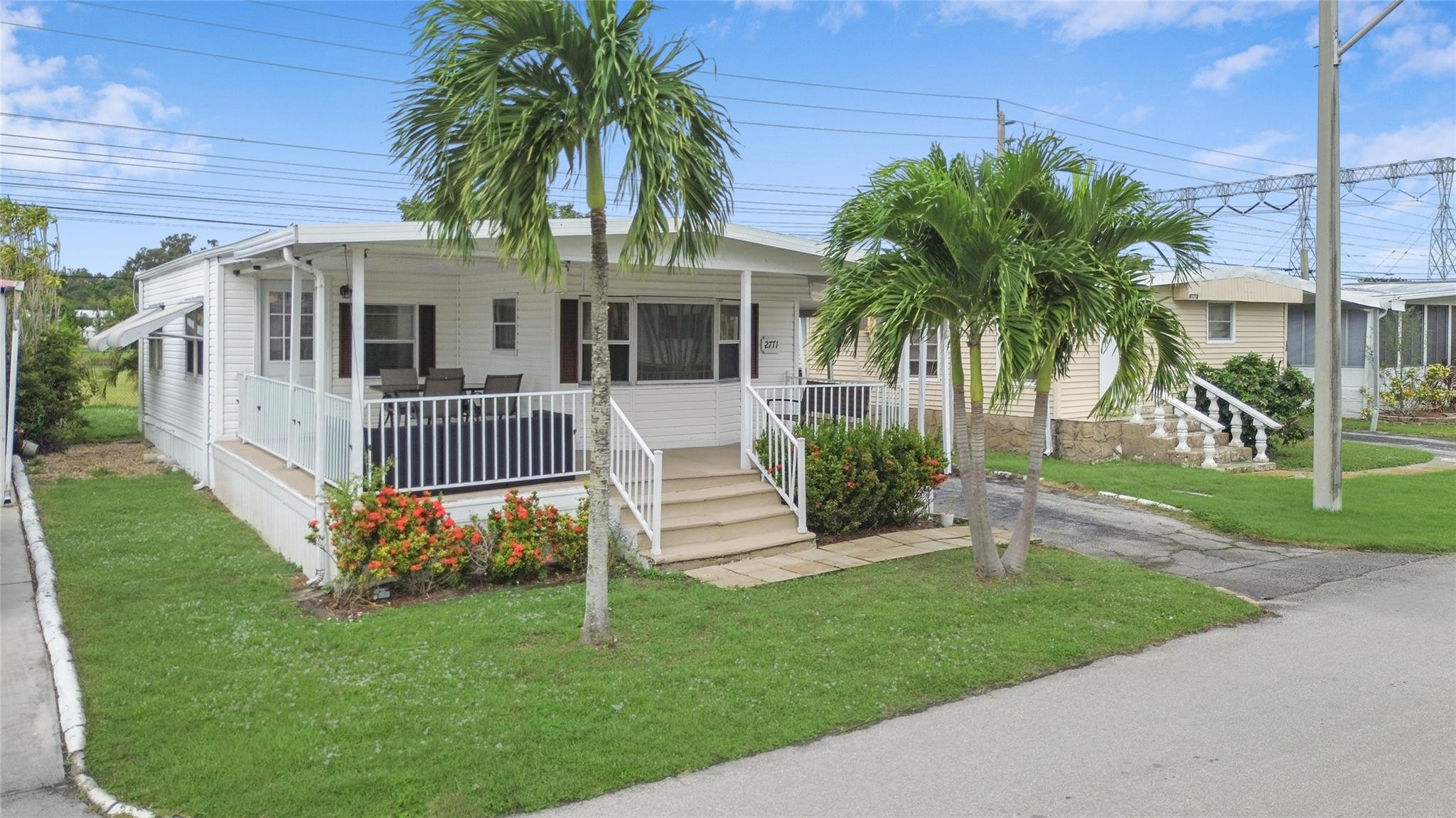 2771 SW 54th St