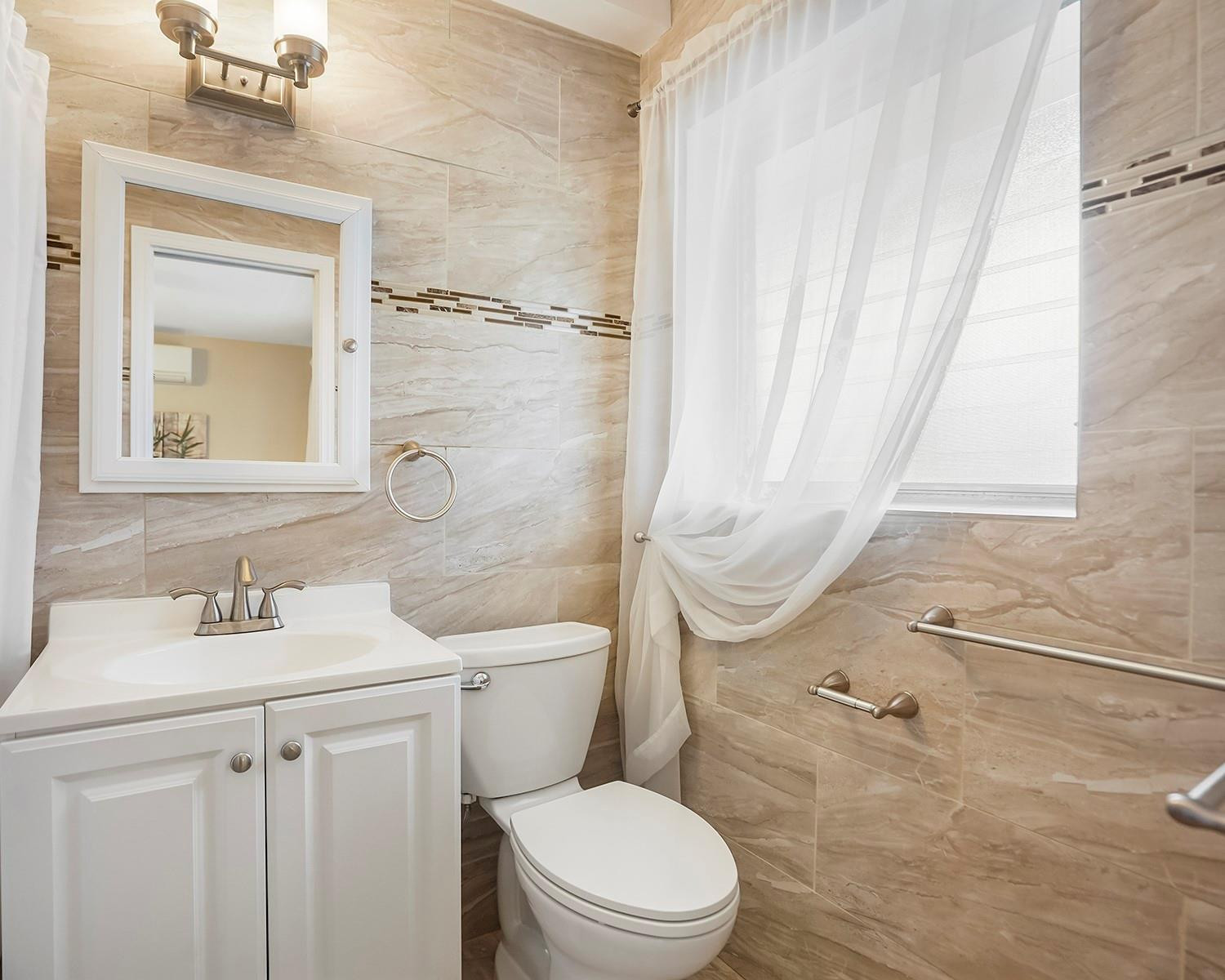 223 S Federal Hwy 26