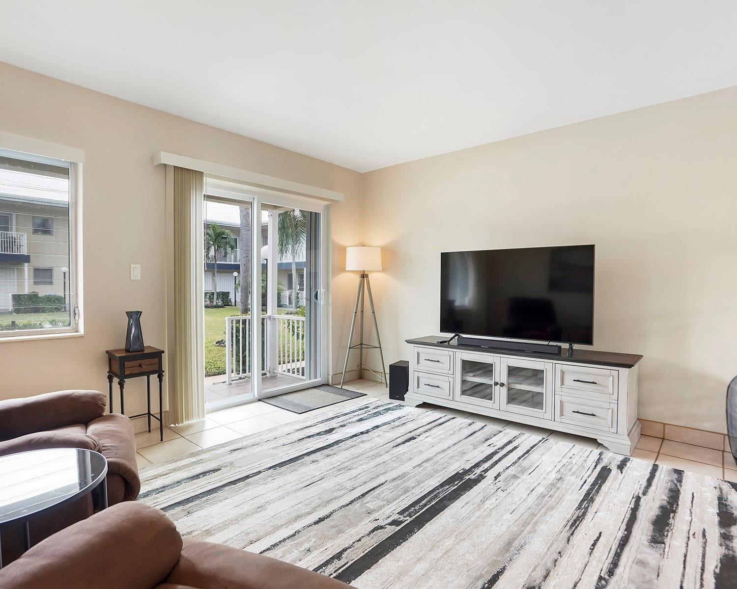 223 S Federal Hwy 26