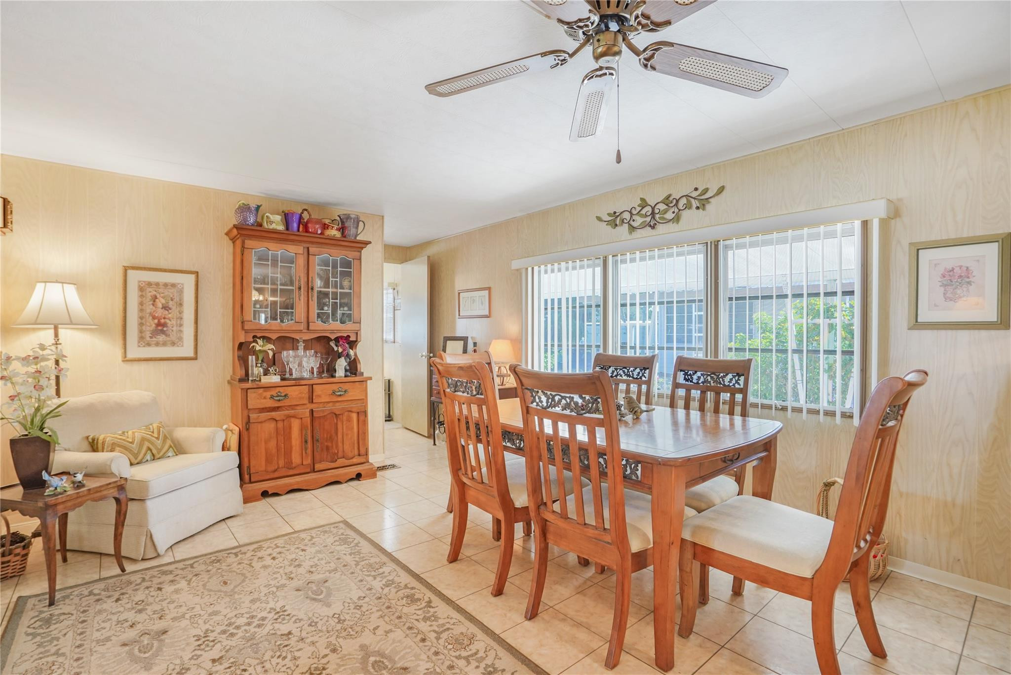 2041 SW 83rd Ave