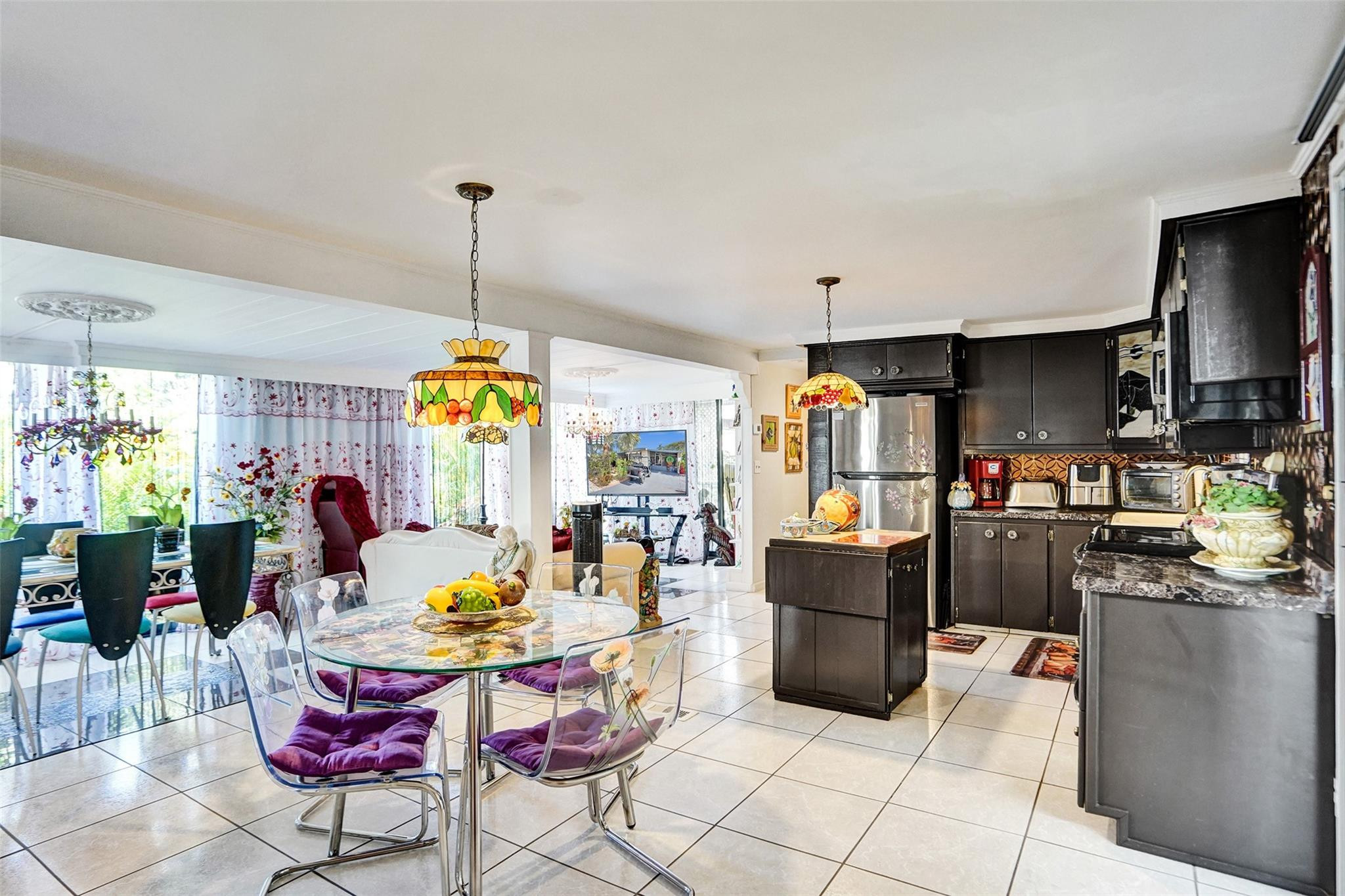1910 SW 87th Ter