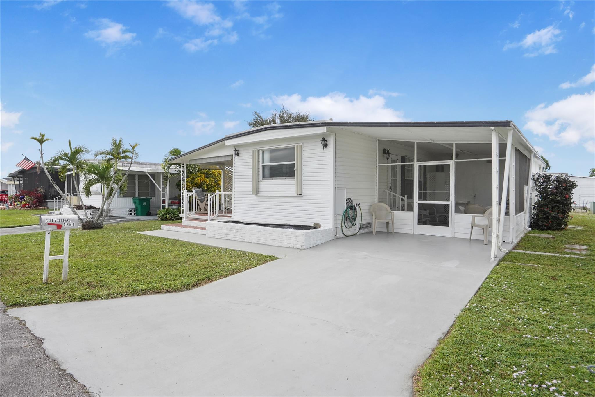 1661 SW 83rd Ave