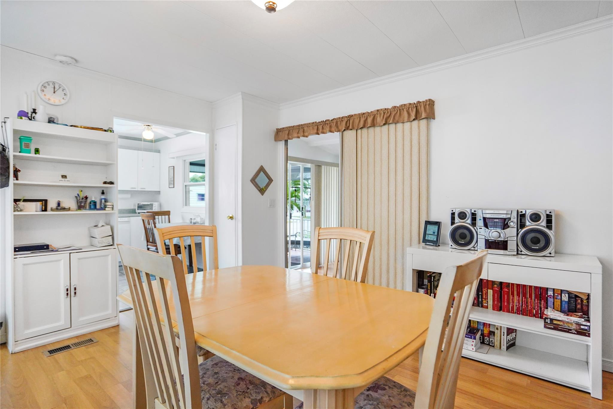 1661 SW 83rd Ave