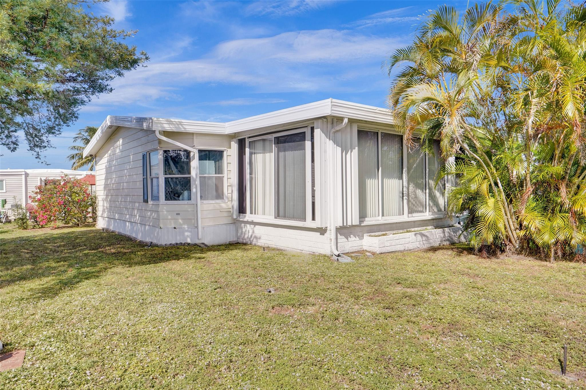 2251 SW 86th Ave
