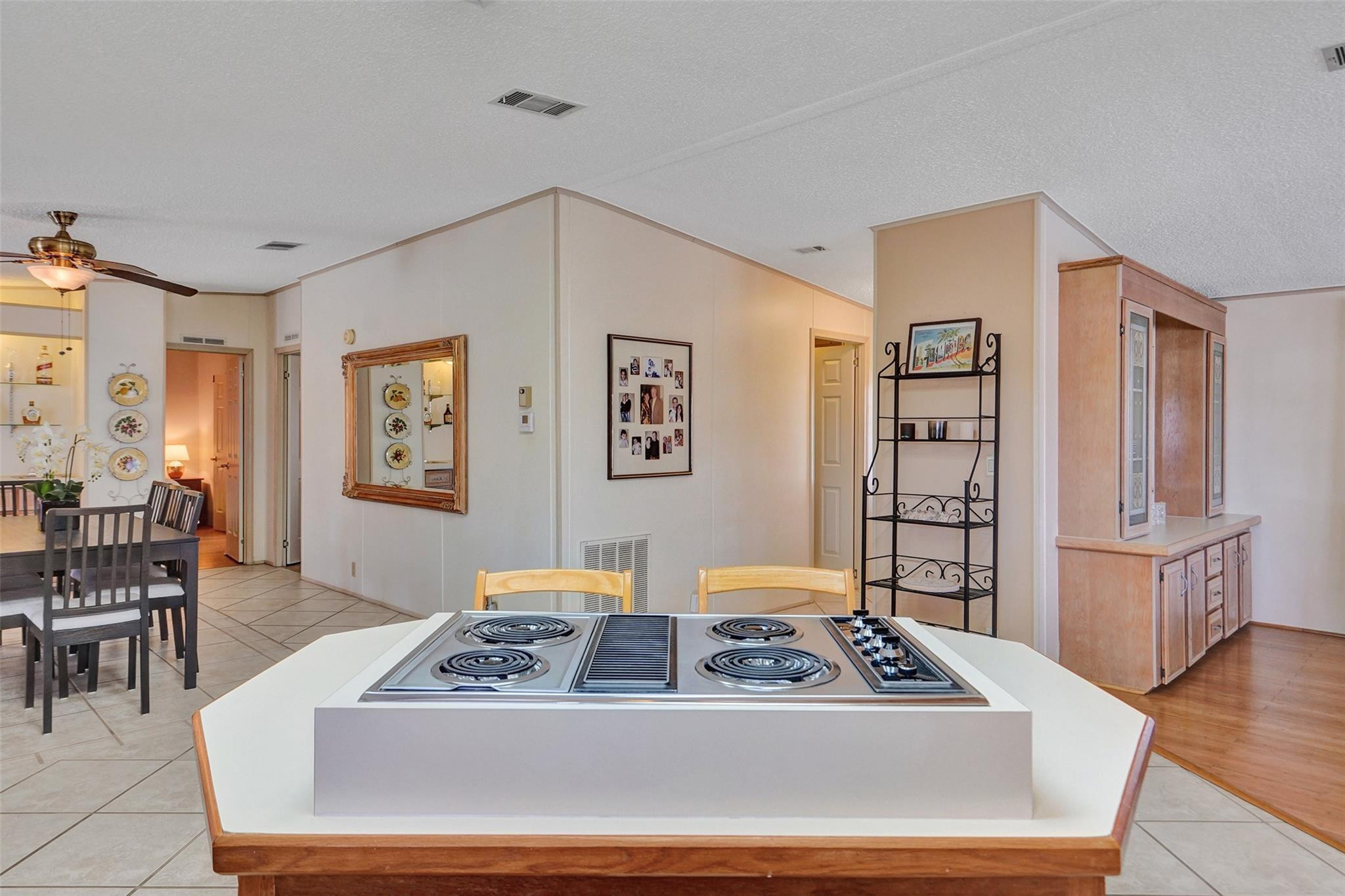 2251 SW 86th Ave