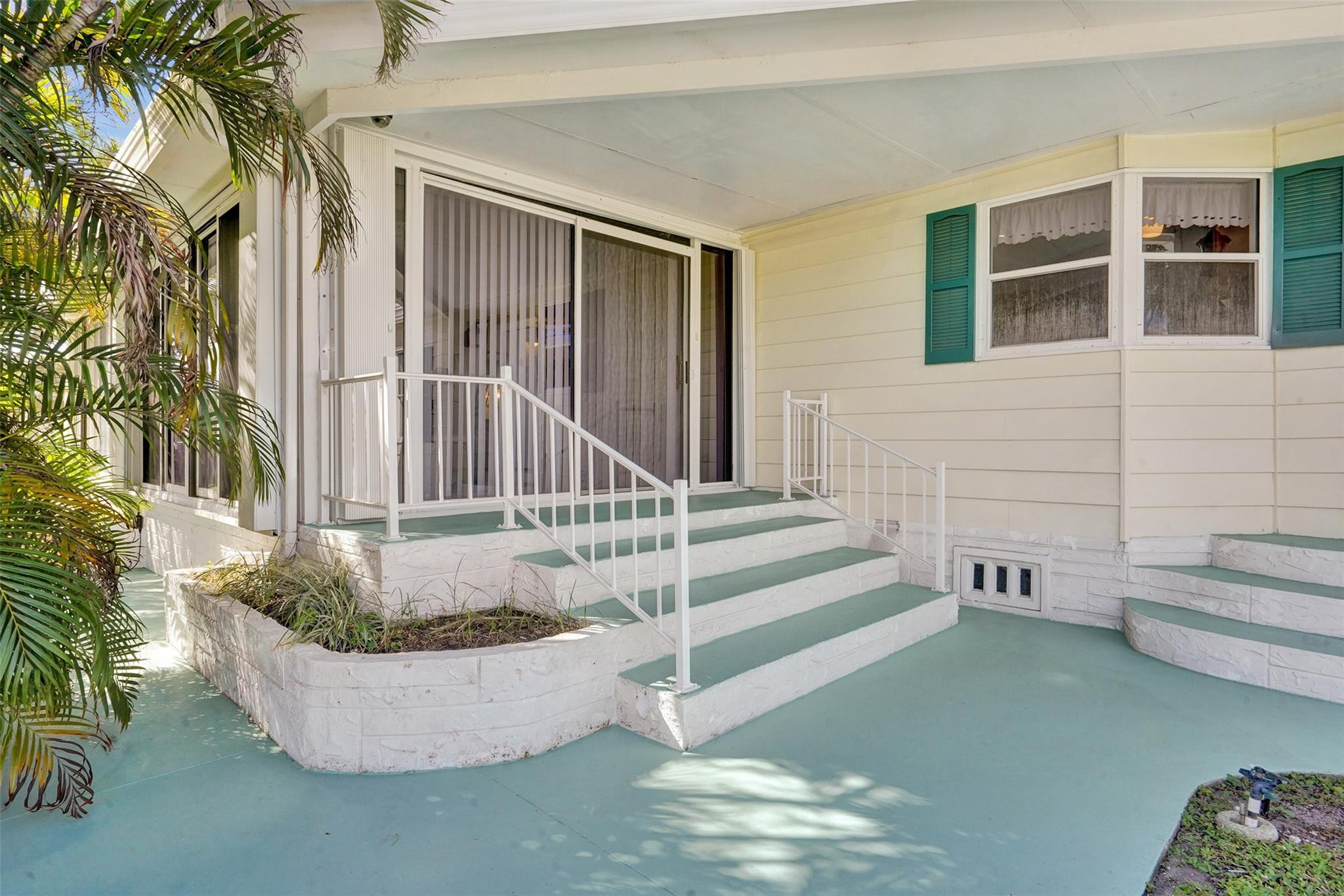 2251 SW 86th Ave