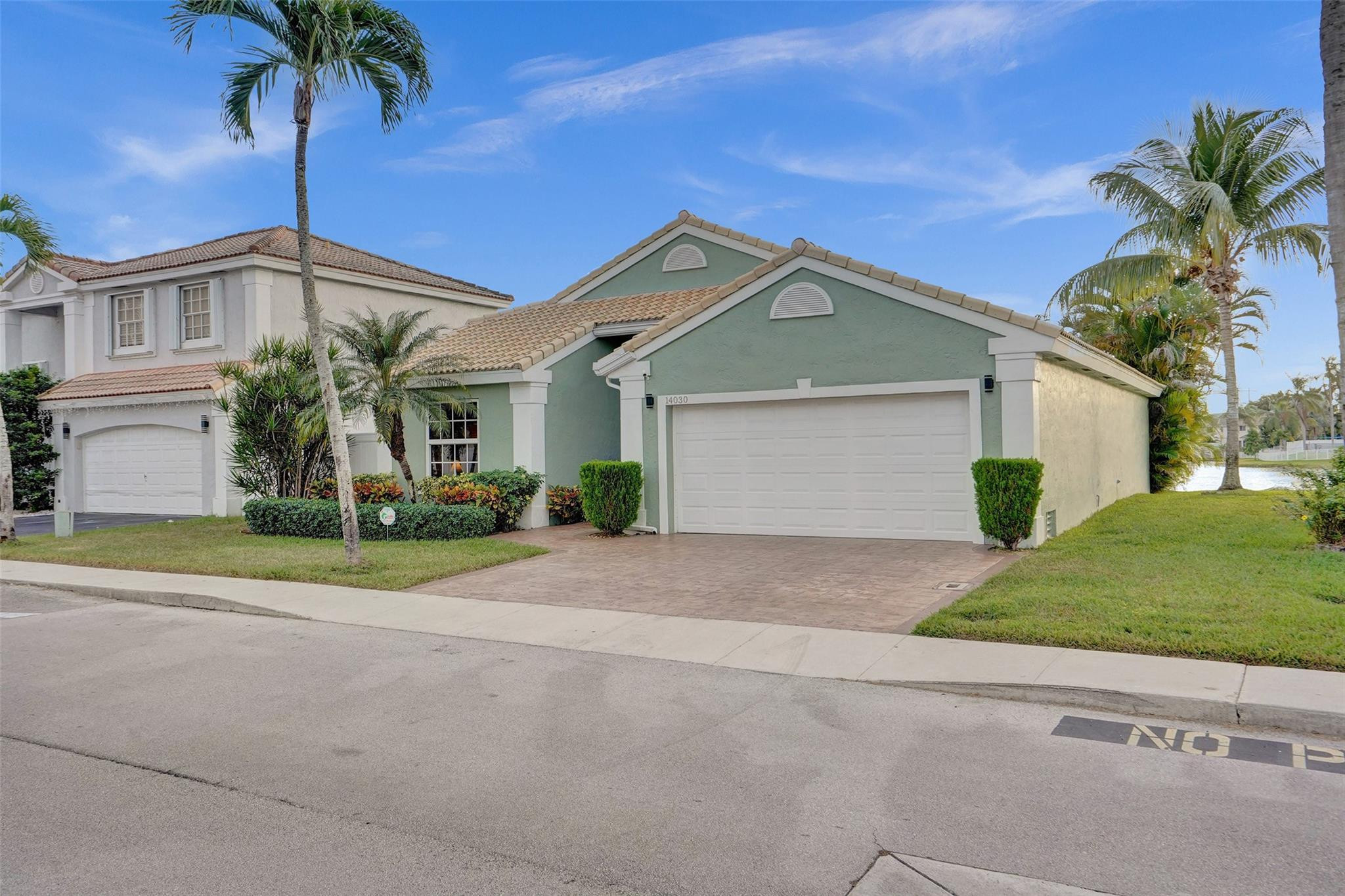 14030 Oak Ridge Dr