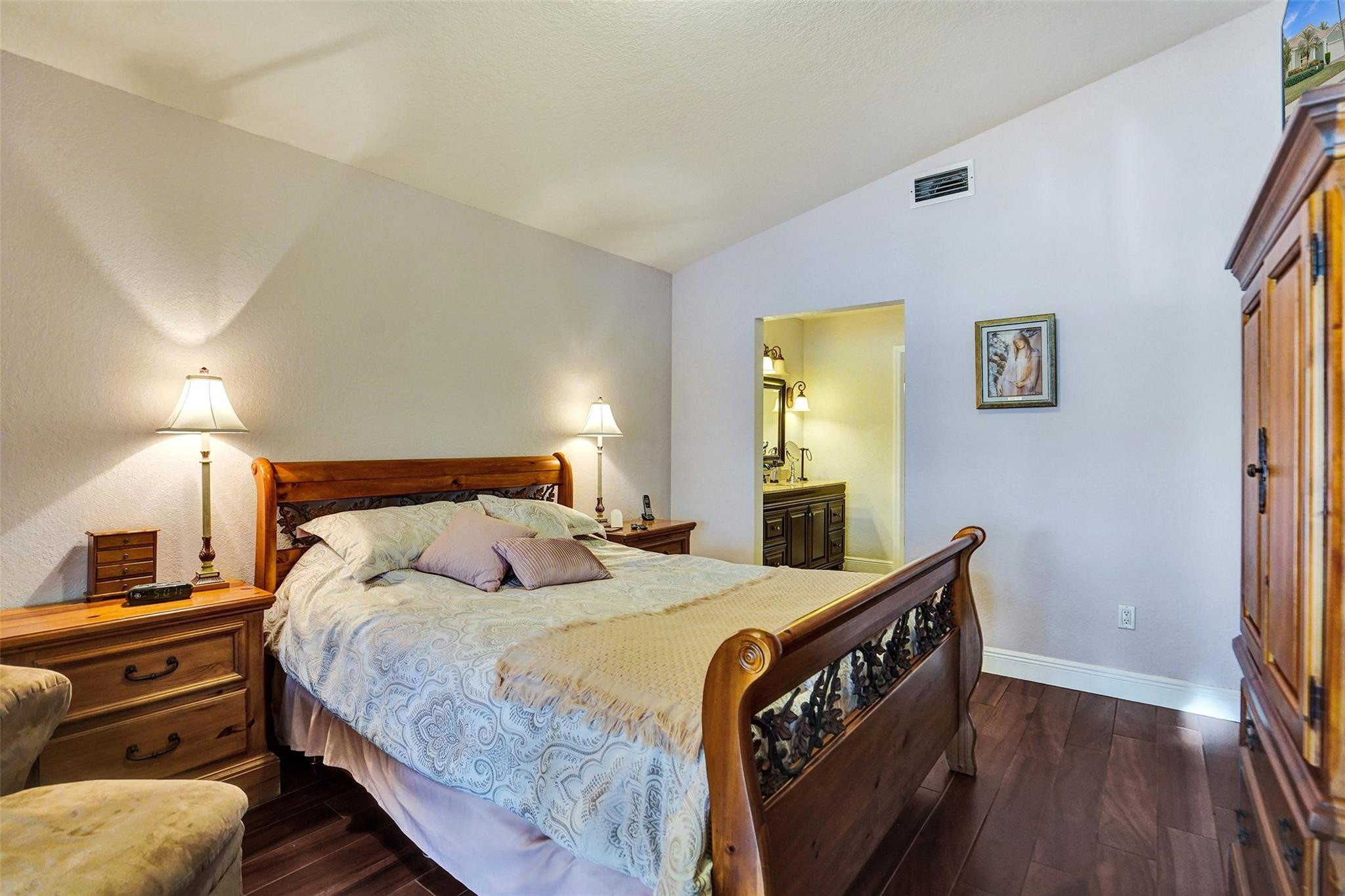 14030 Oak Ridge Dr