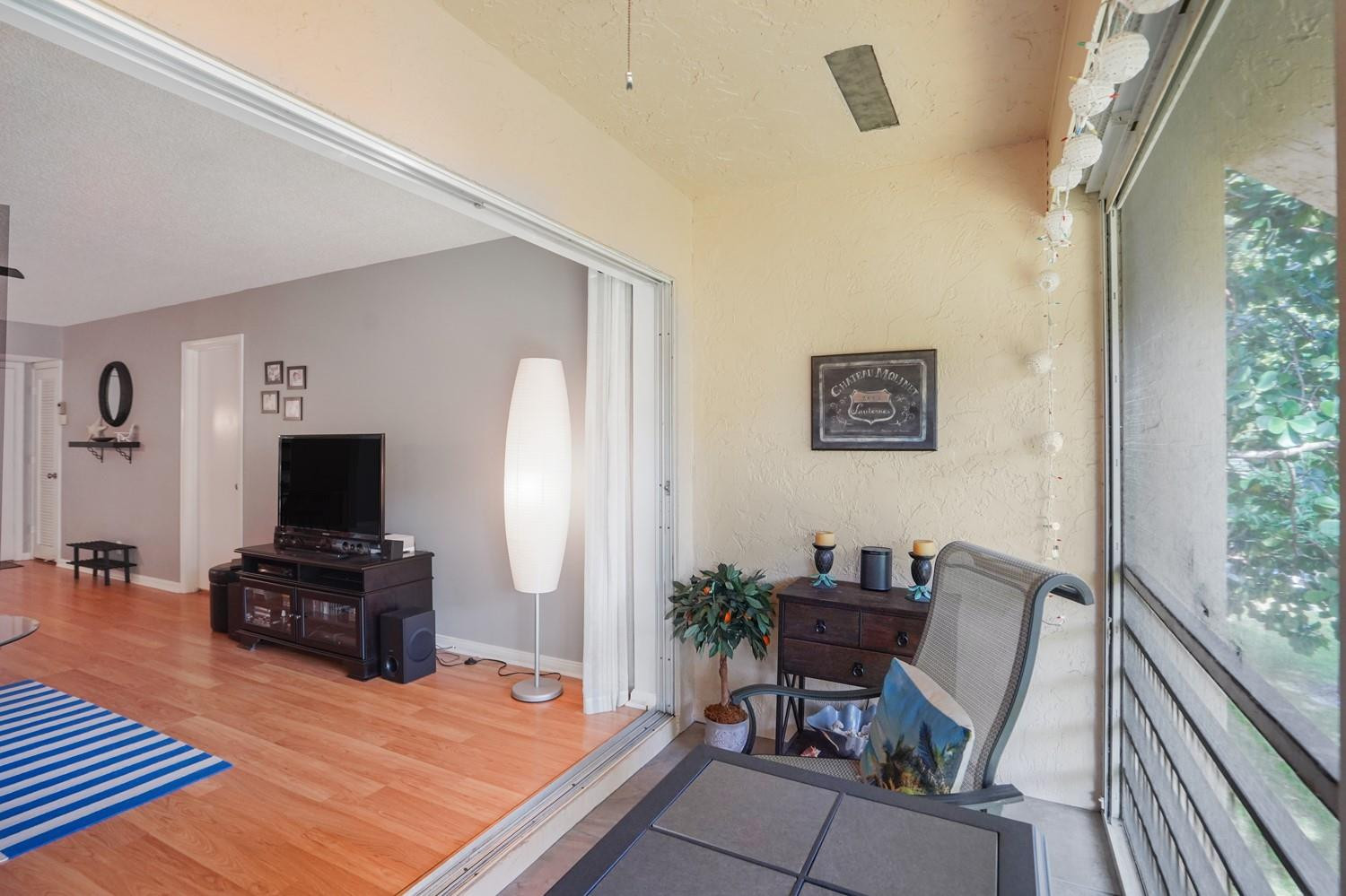 959 SE 2nd Ave 241