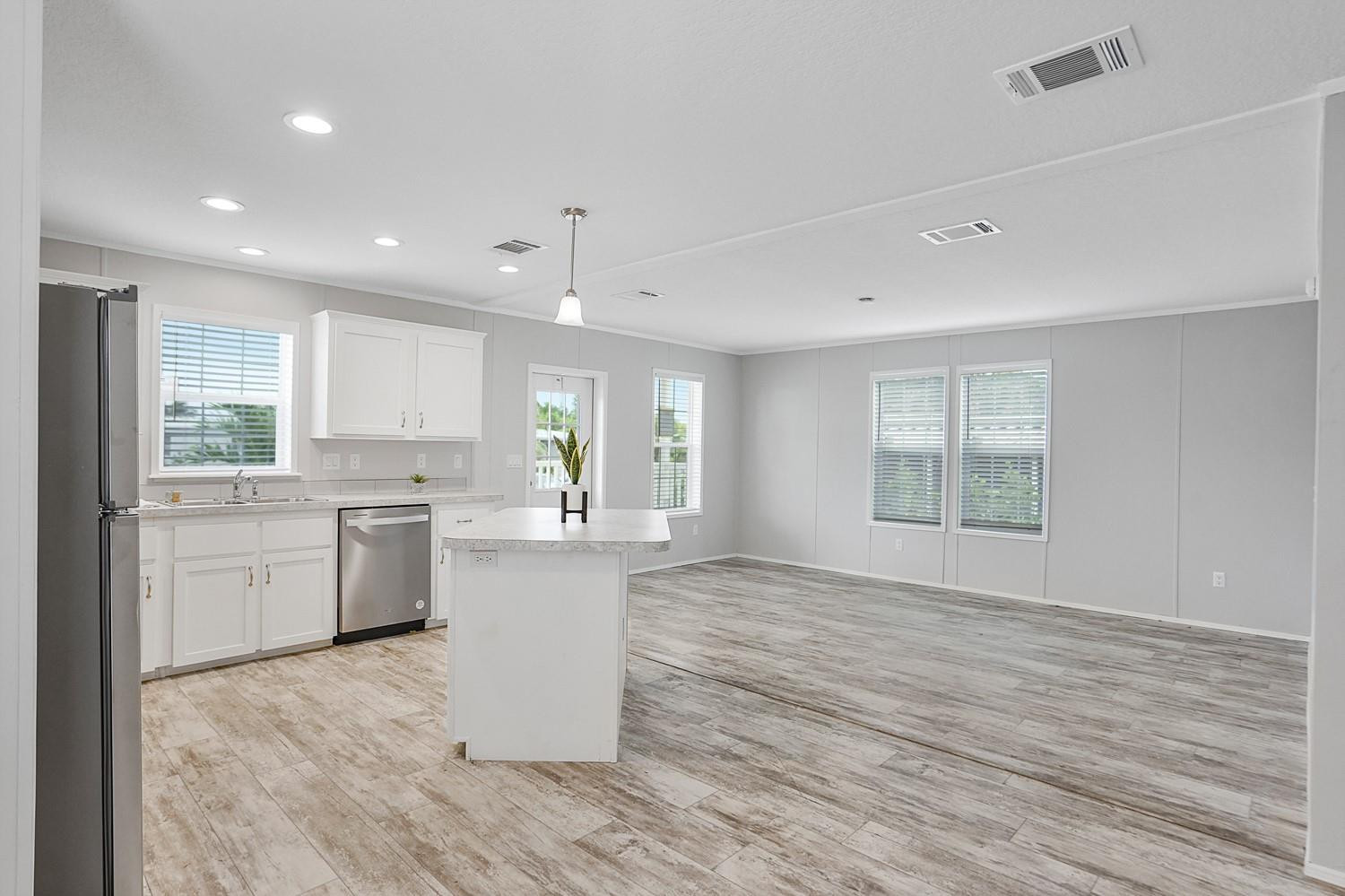 2670 SW 54th St