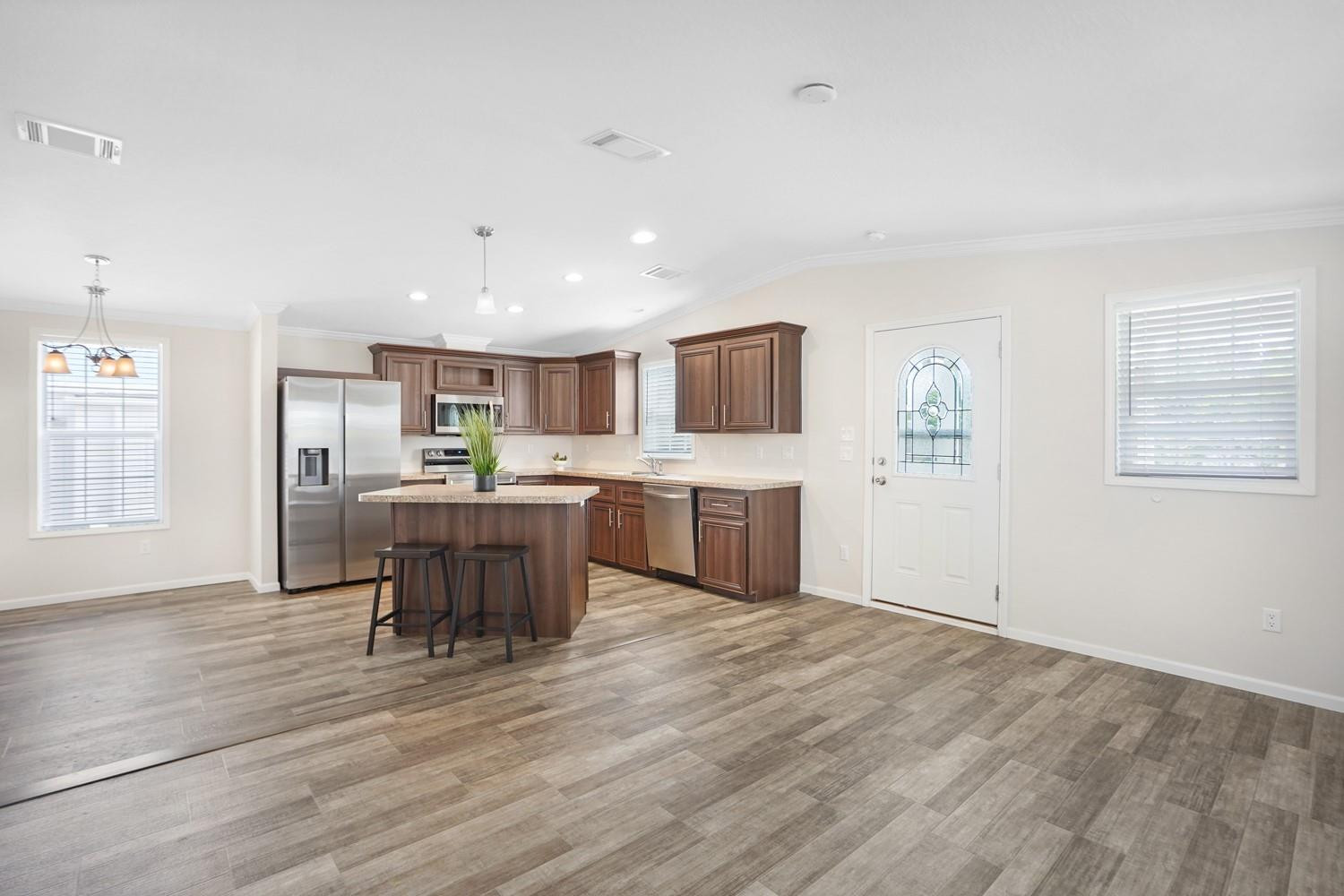 2923 W Marina Dr