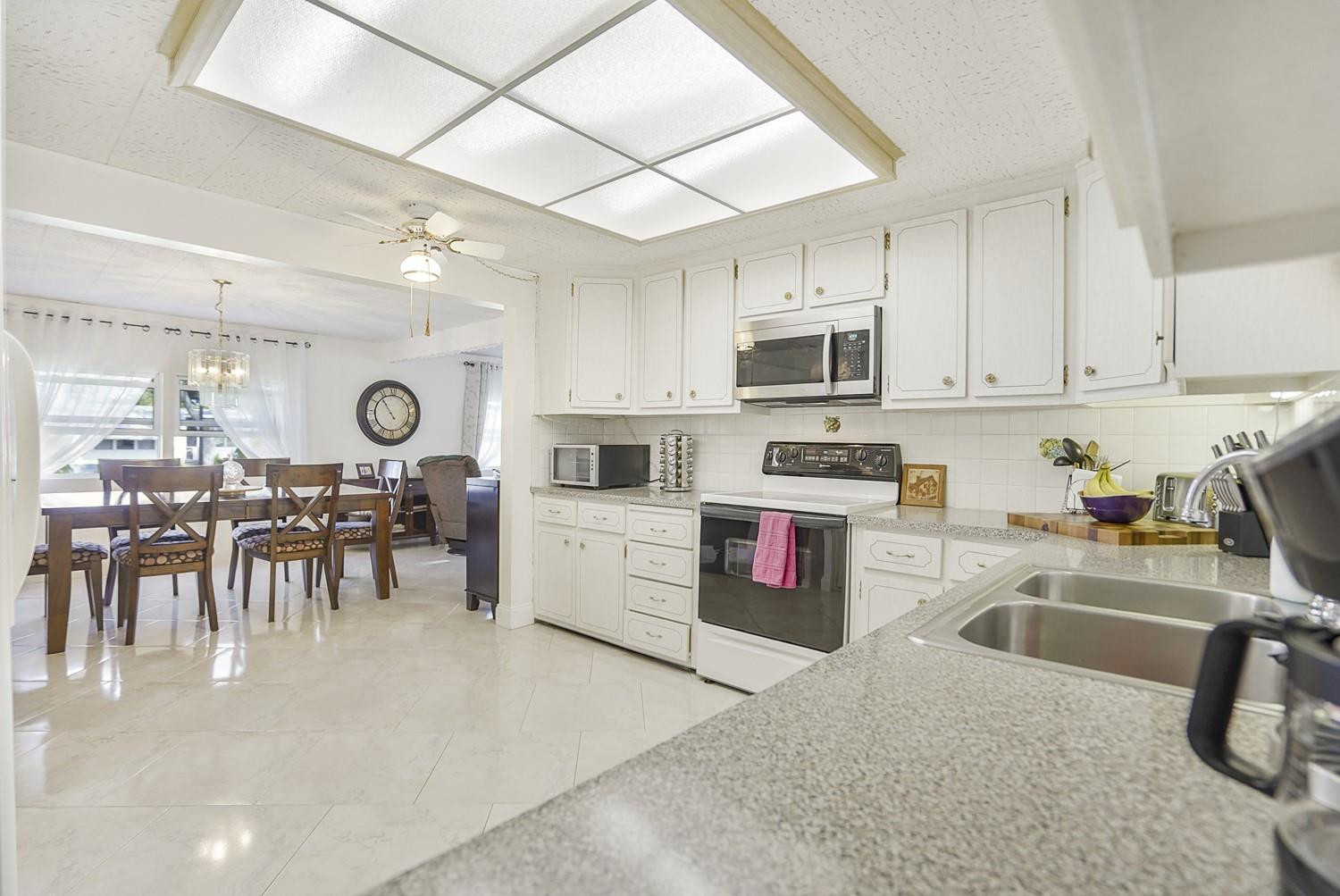 1801 SW 83rd Ave