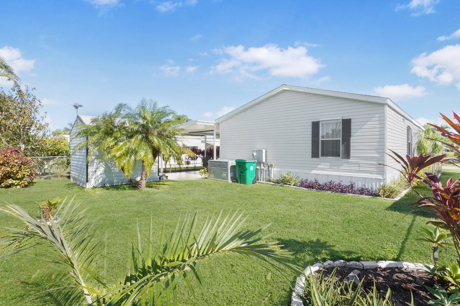 1831 SW 83rd Ave