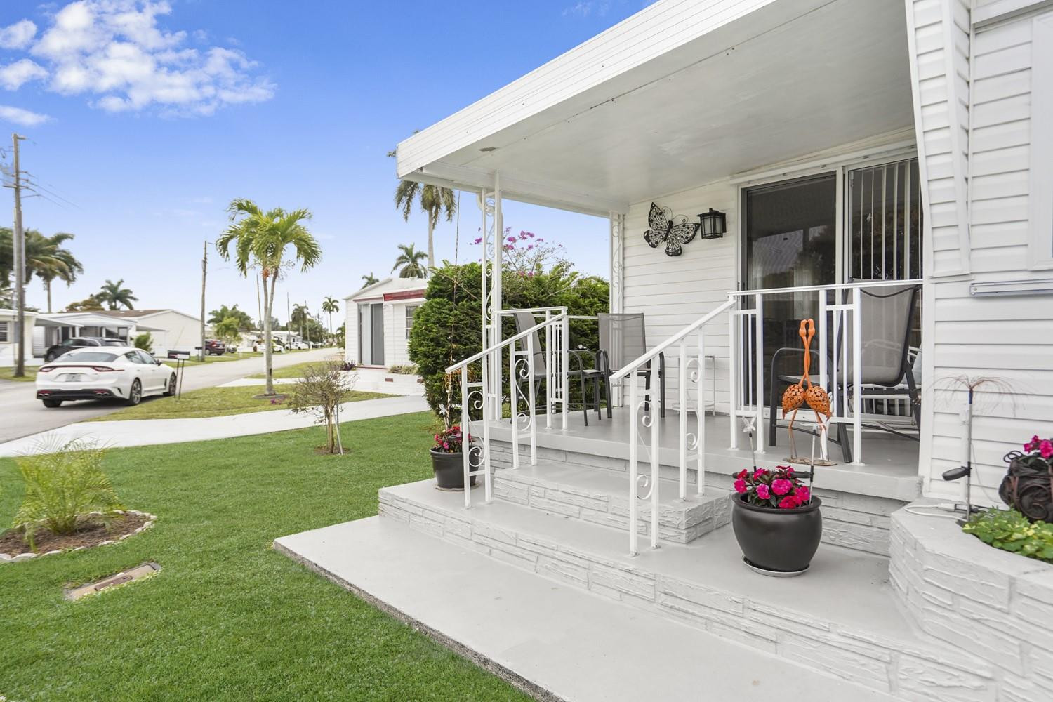 1951 SW 85th Ave