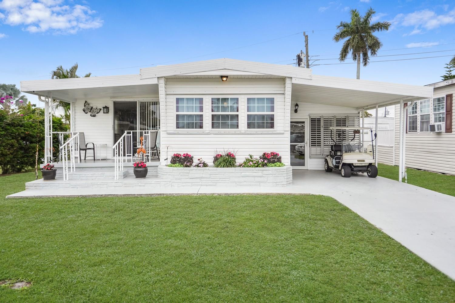 1951 SW 85th Ave