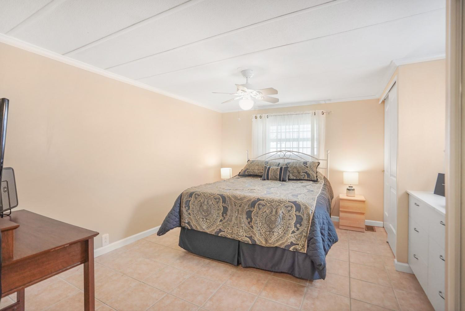 1951 SW 85th Ave