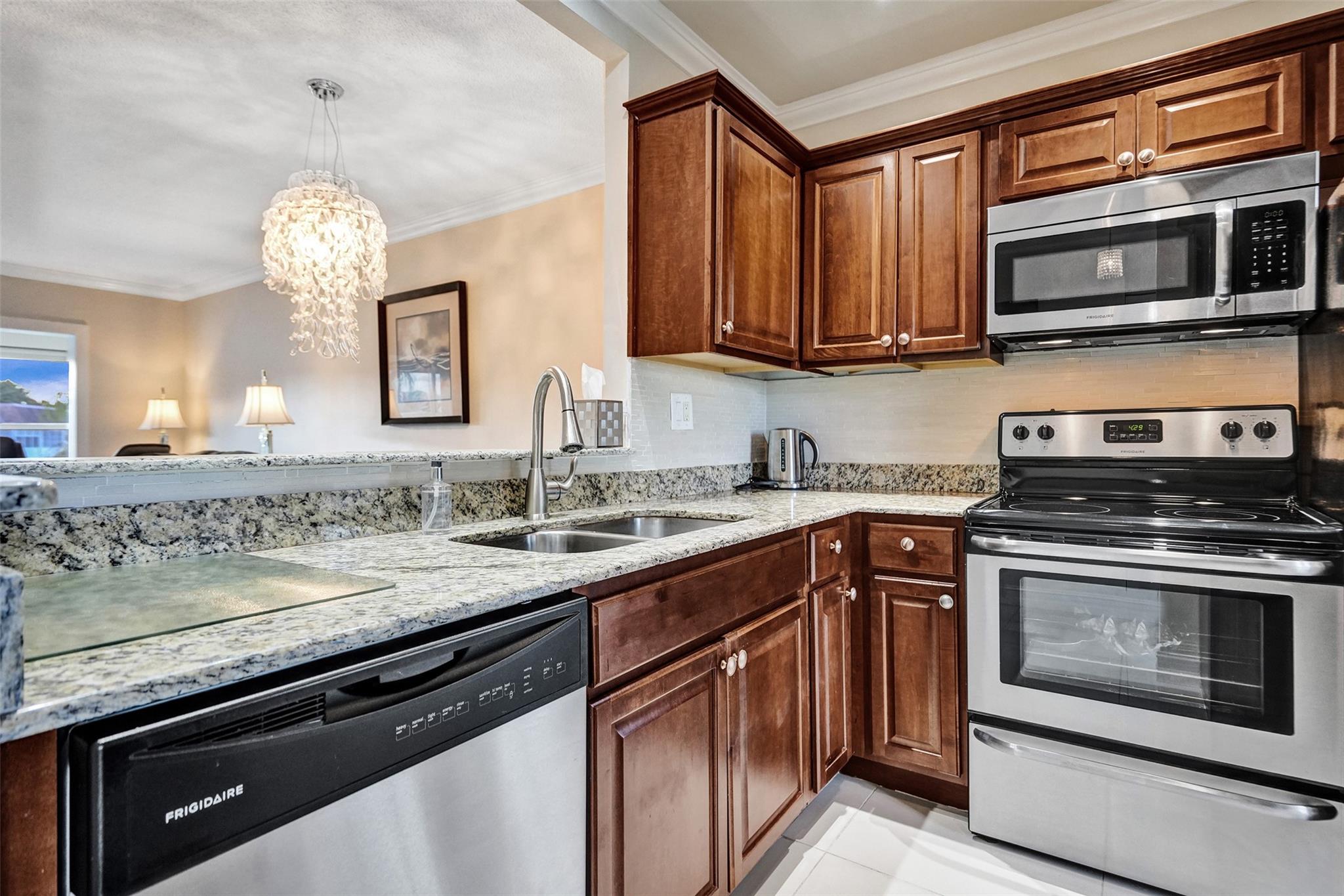3501 NW 47th Ave 601