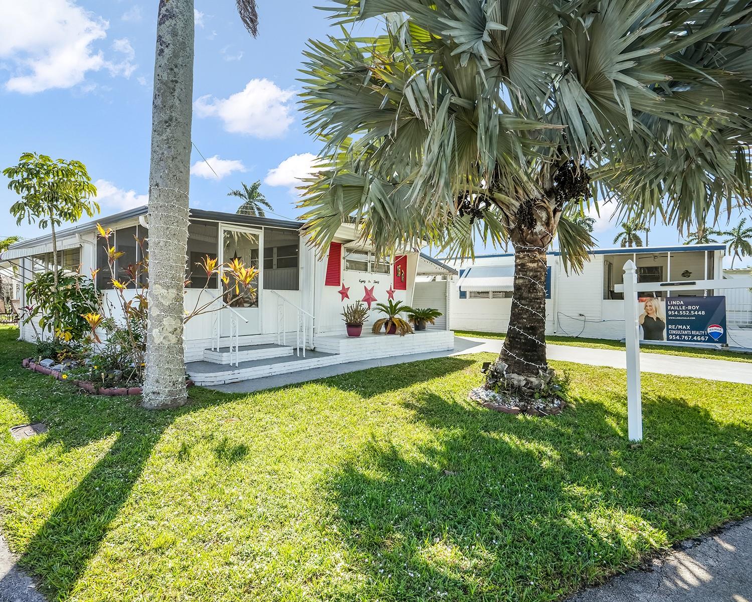 8630 SW 18th Pl