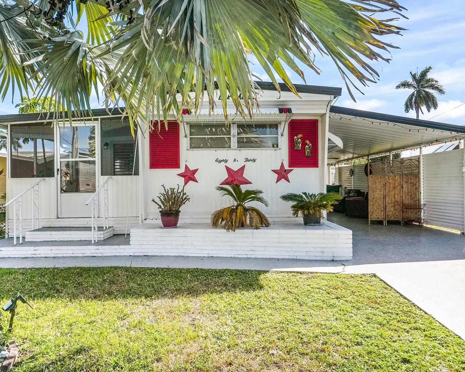 8630 SW 18th Pl