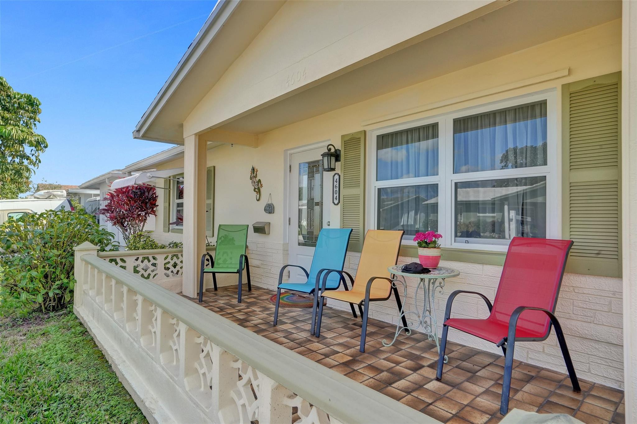 4604 NW 45th Ct
